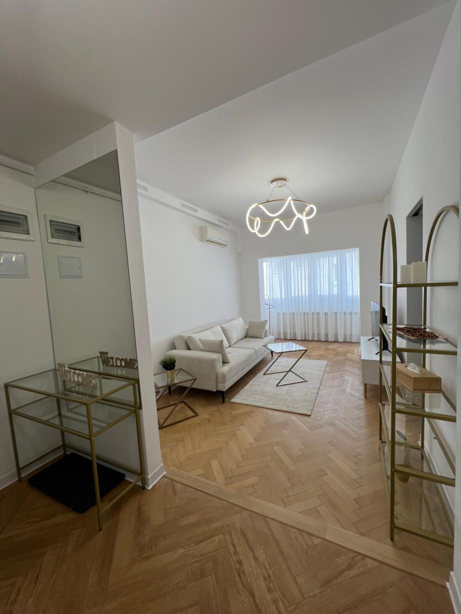 Center Victoriei St Apartamento Bucareste