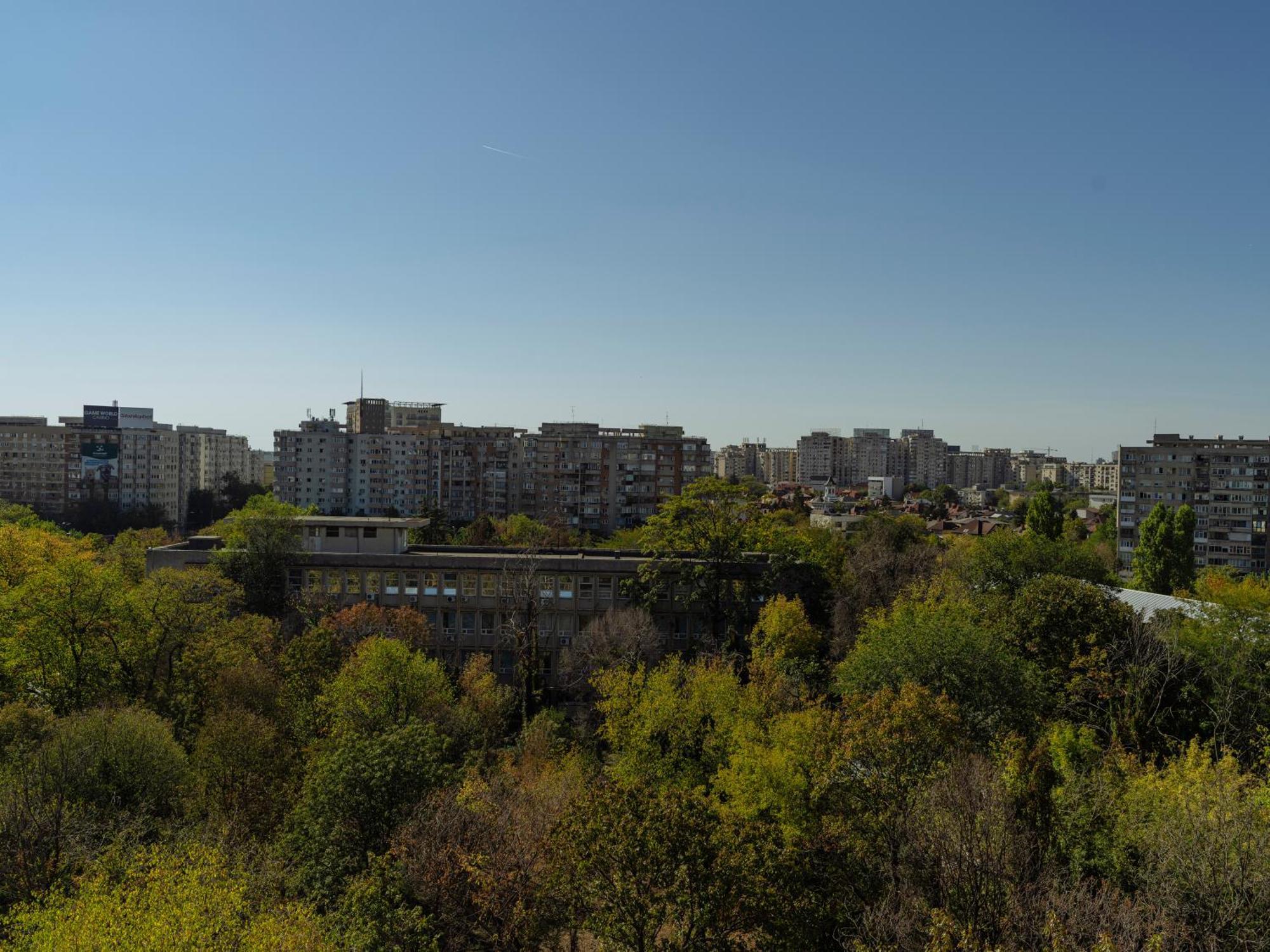 Sunset Rooftop Near Baba Novac Apartamento *
