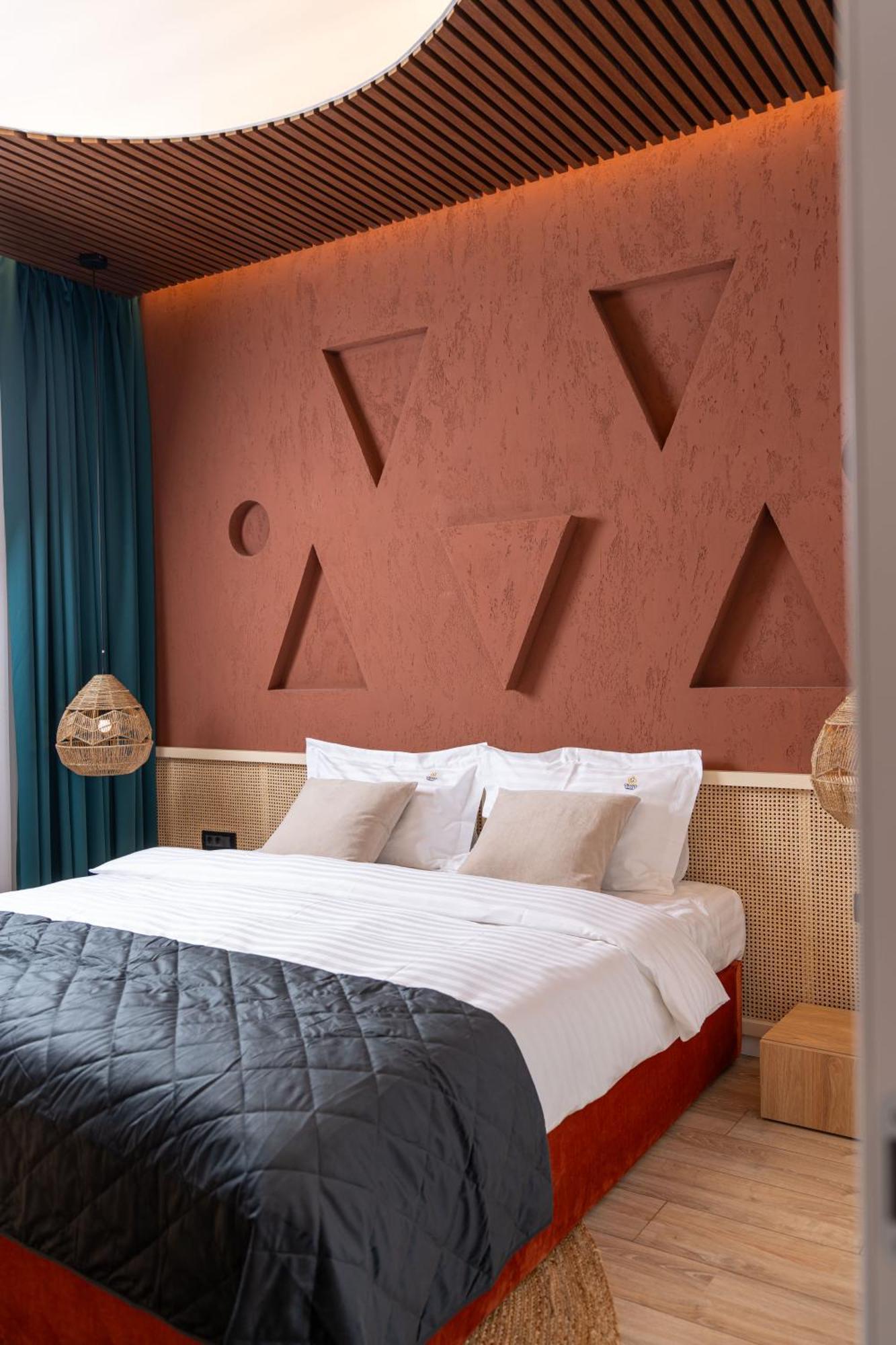 Win Herastrau - Luxury Jungle Vibes 2br - Private Parking Bucharest