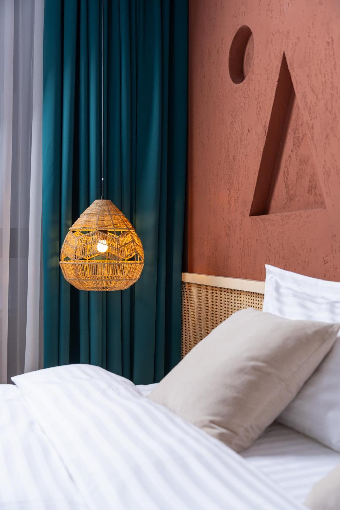 Win Herastrau - Luxury Jungle Vibes 2br - Private Parking Apartment