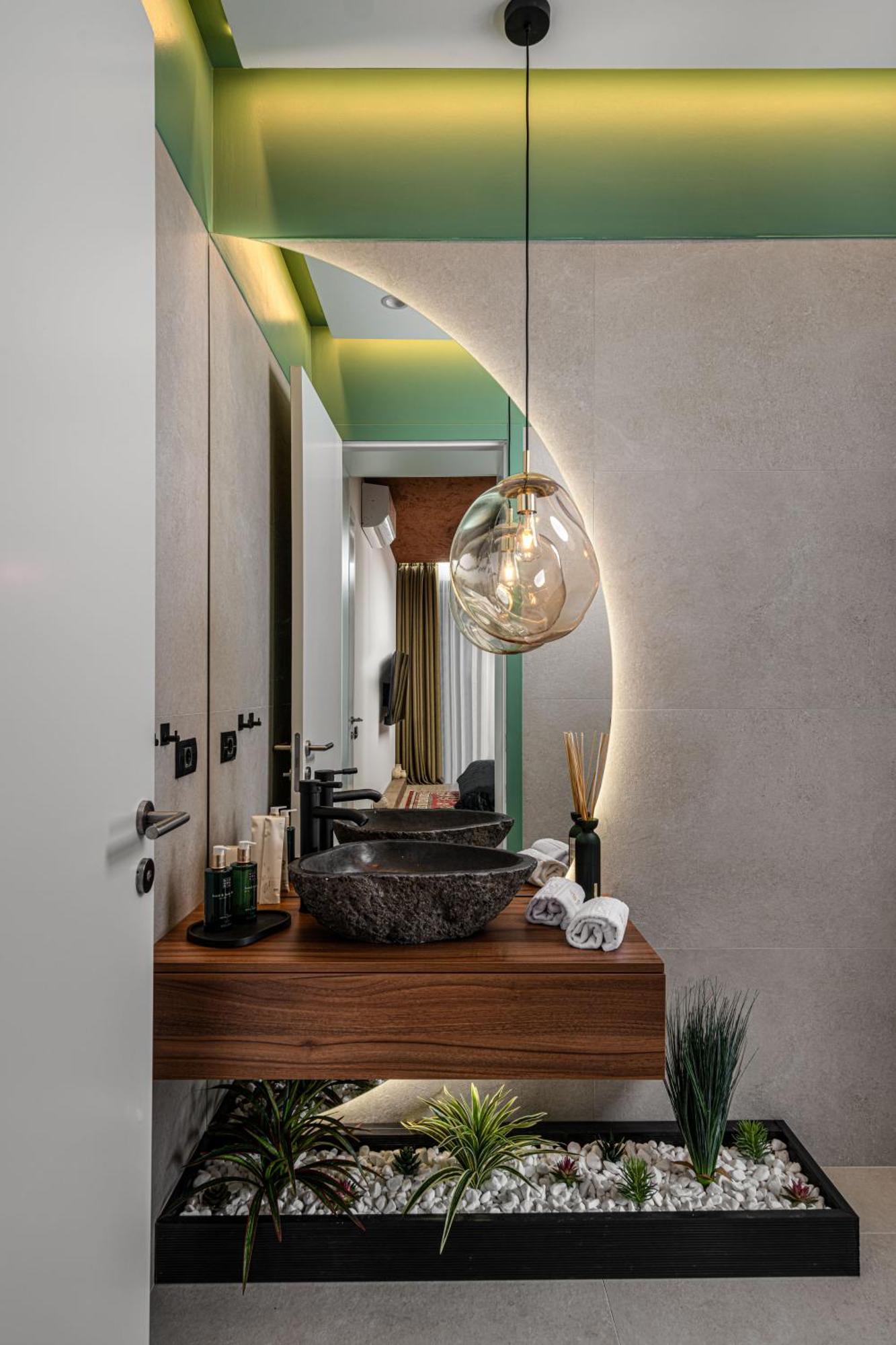 Win Herastrau - Luxury Jungle Vibes 2br - Private Parking Apartment