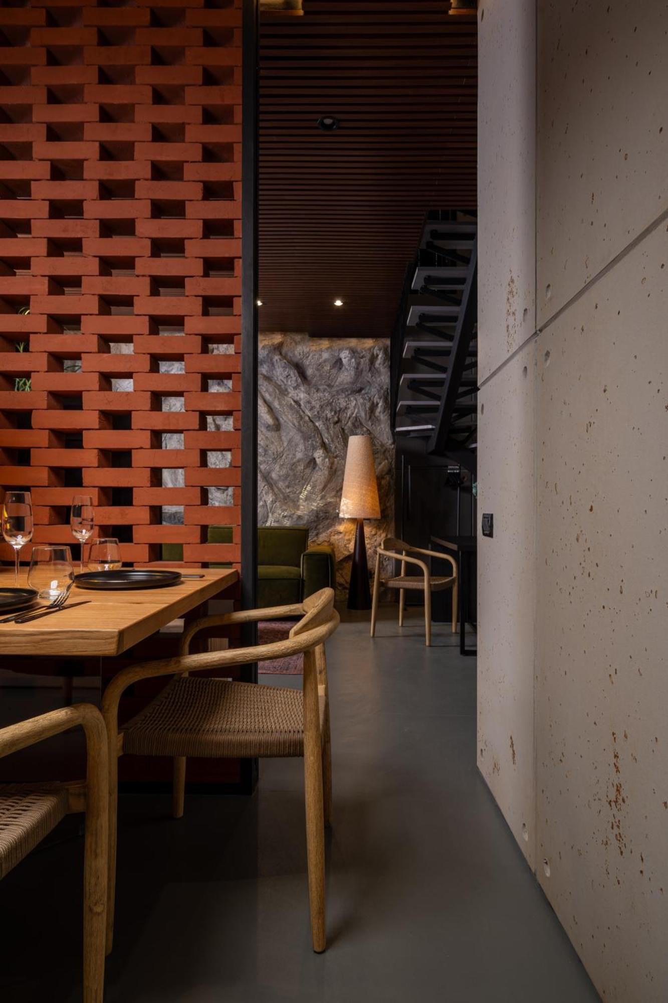 Win Herastrau - Luxury Jungle Vibes 2br - Private Parking Apartment