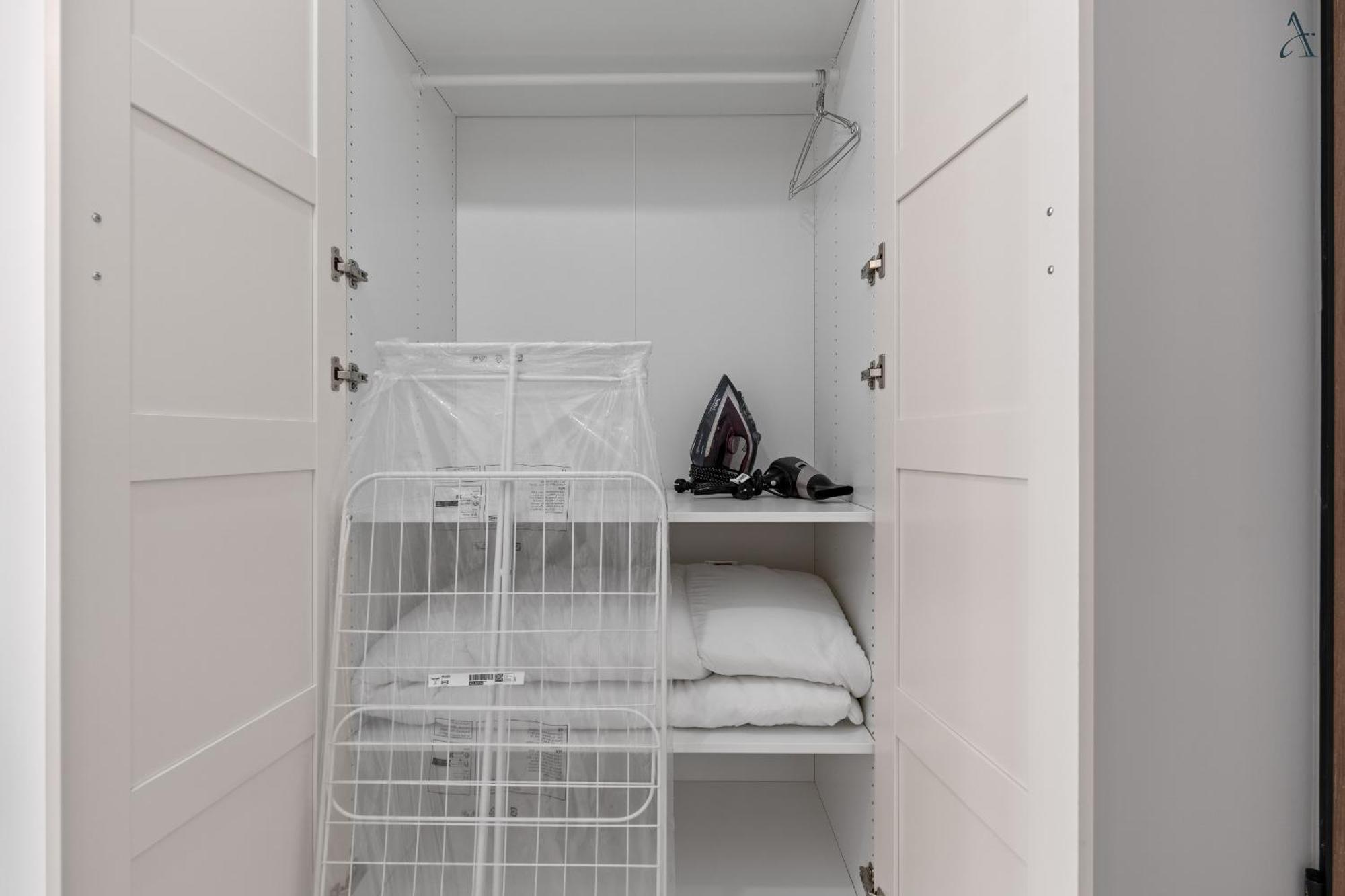 Kesem - The Velvet With Ground Level Indoor Parking Apartment