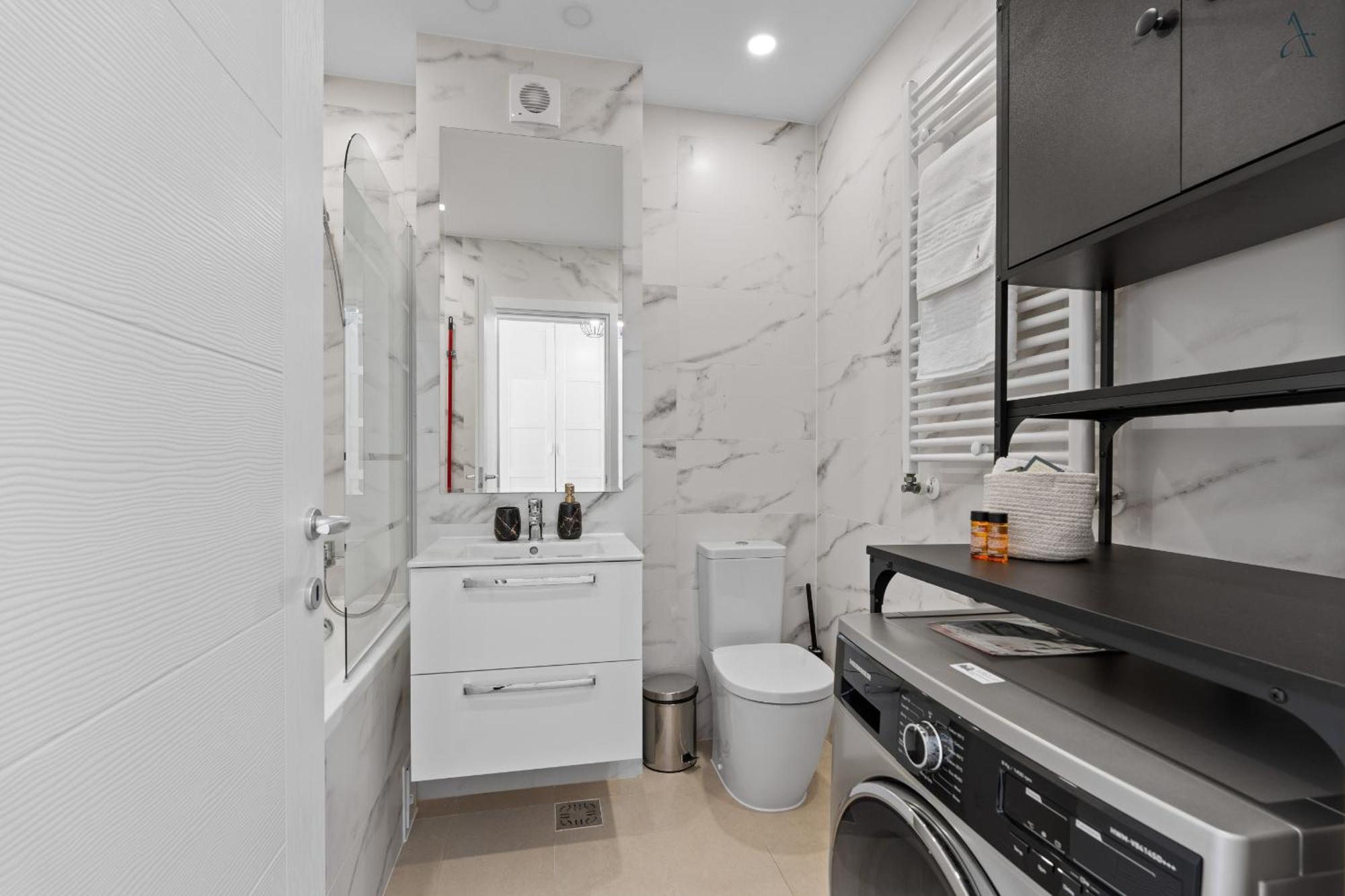 Kesem - The Velvet With Ground Level Indoor Parking *