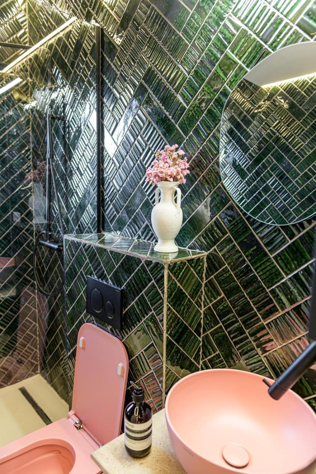 Motel Nishani 5 Stars Boutique