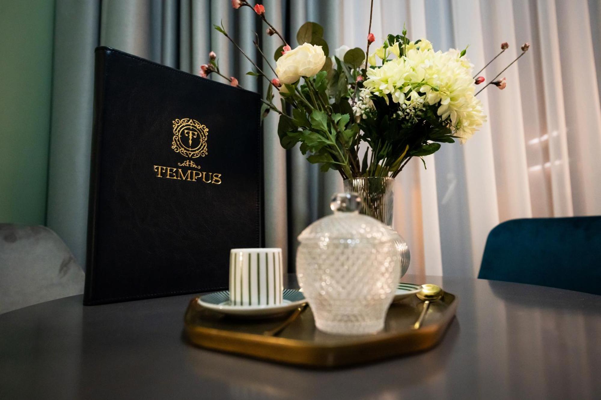 Tempus Hotel *