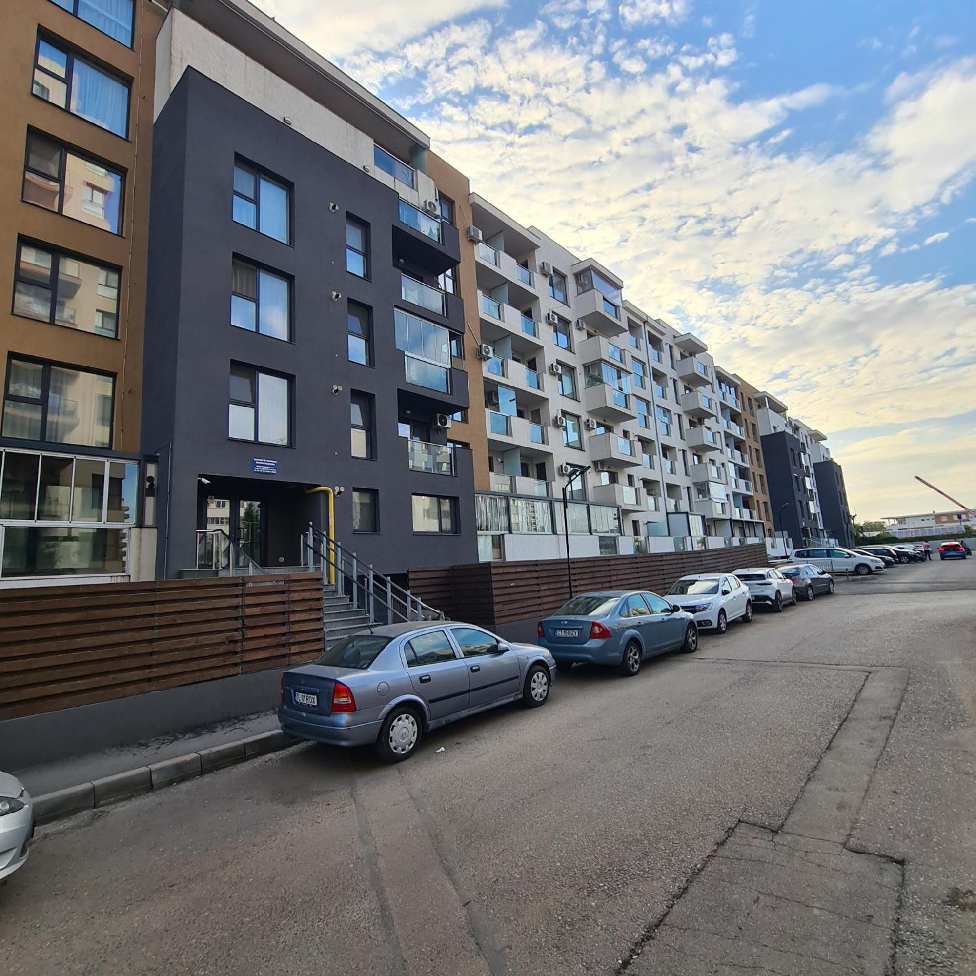 Bridge 113 - Free Parking Apartment