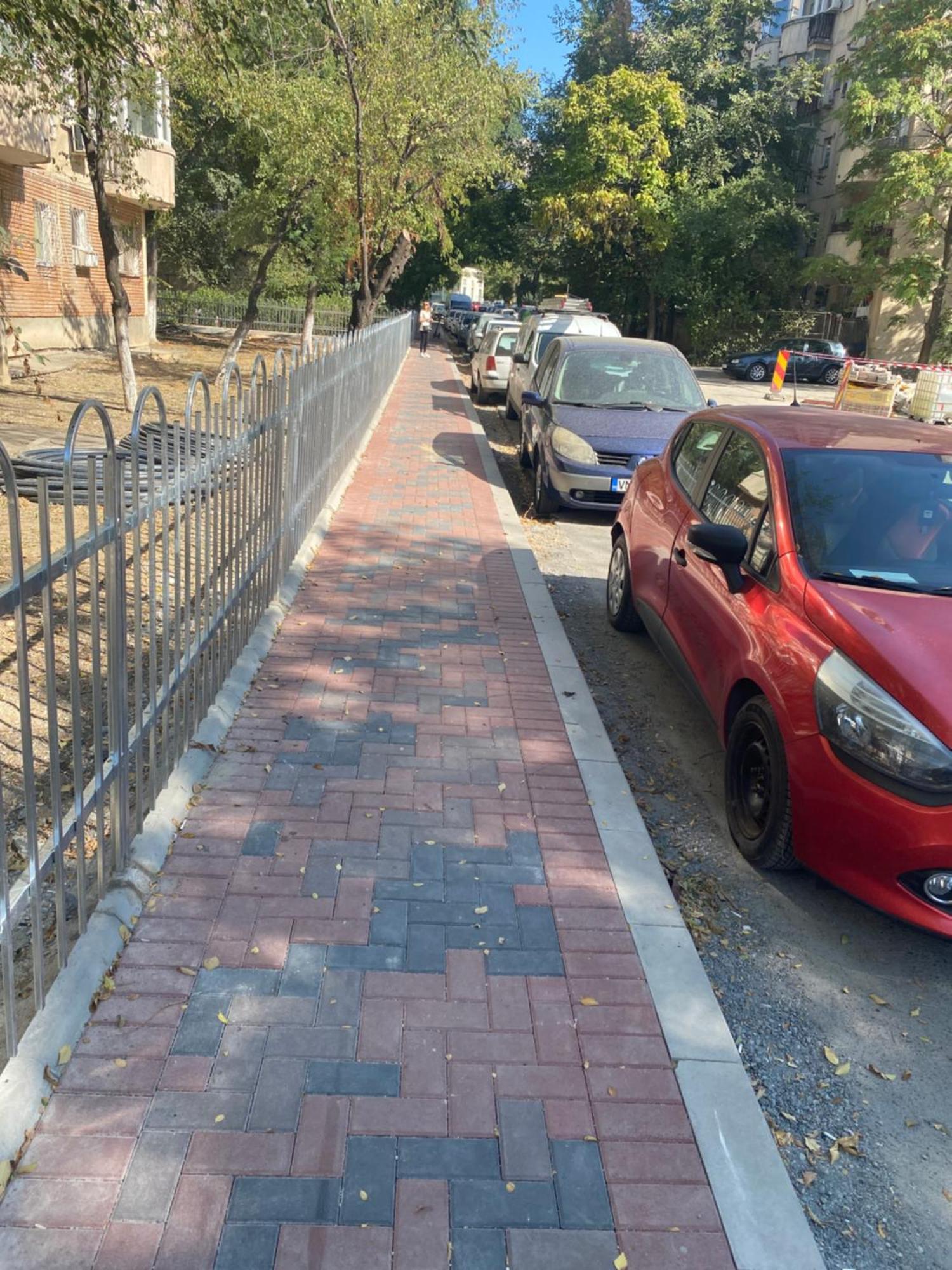 Flavia * Bucureşti