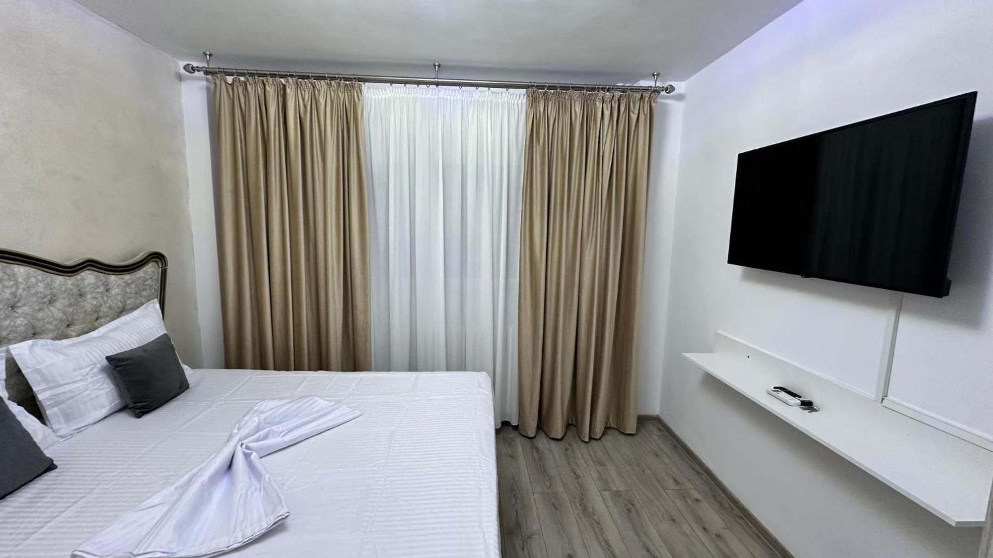 Cu 2 Apartment Bucharest