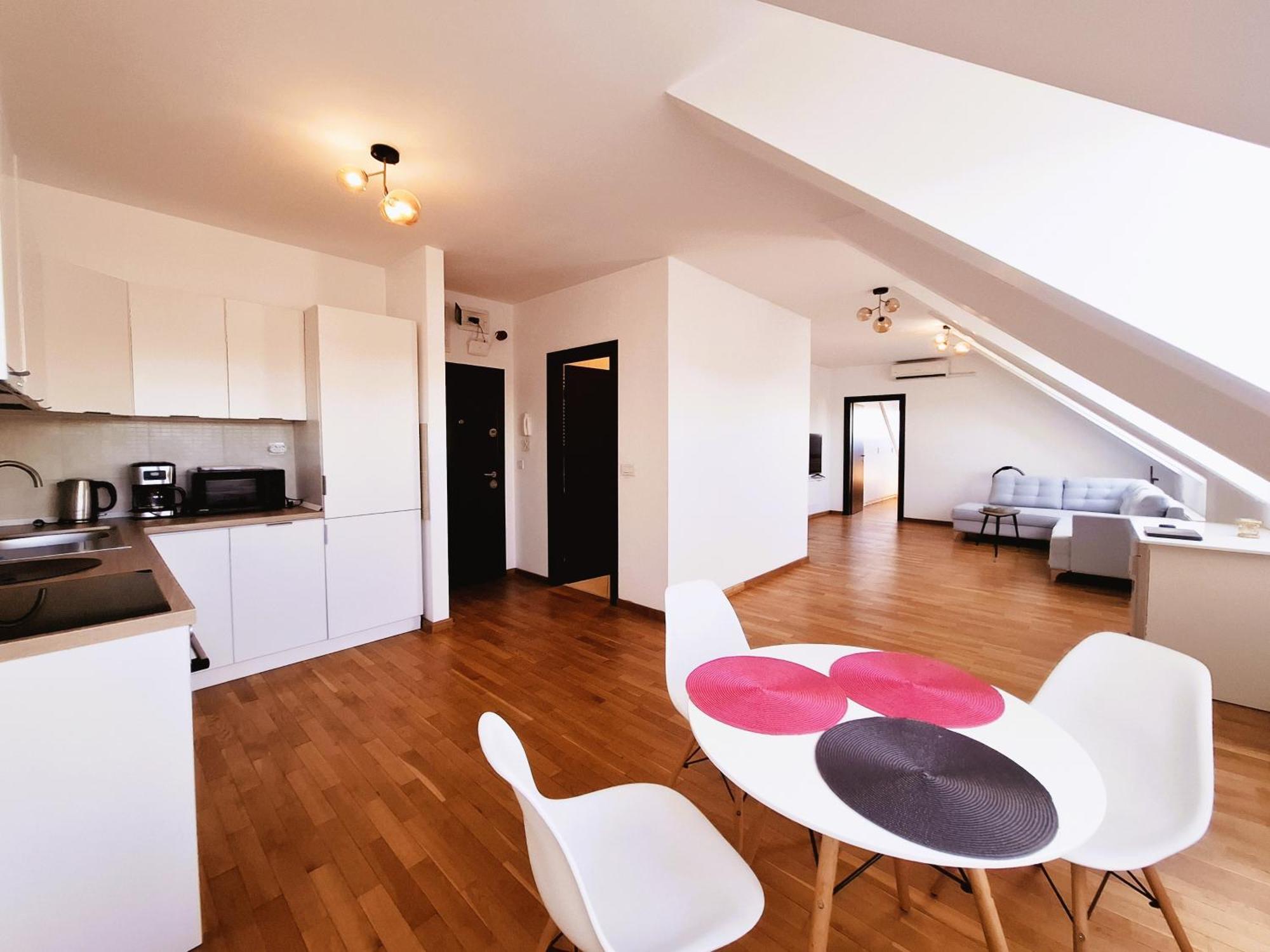 F Apartment Bucharest