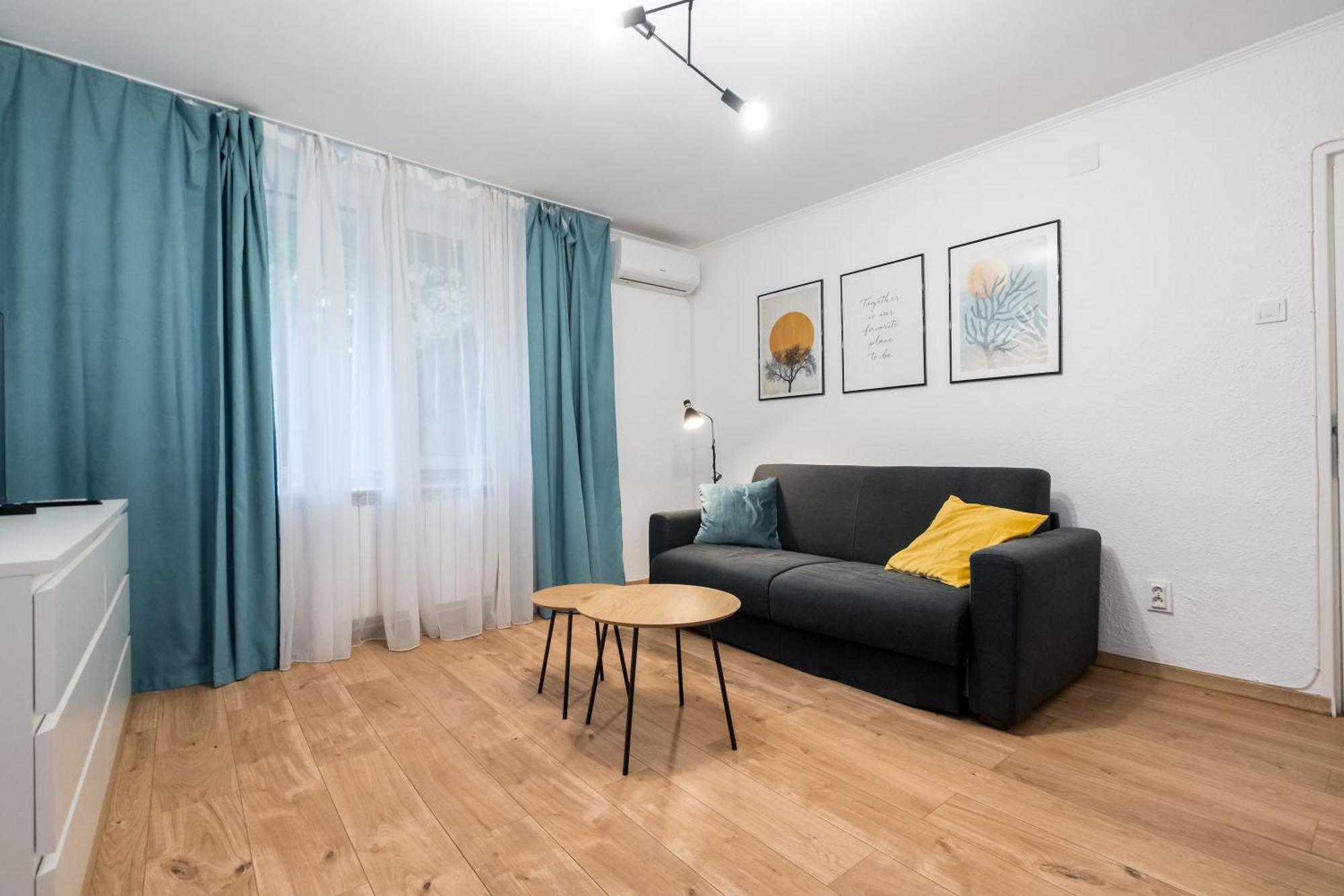 Ultracentral Cozy Apartment Bucharest