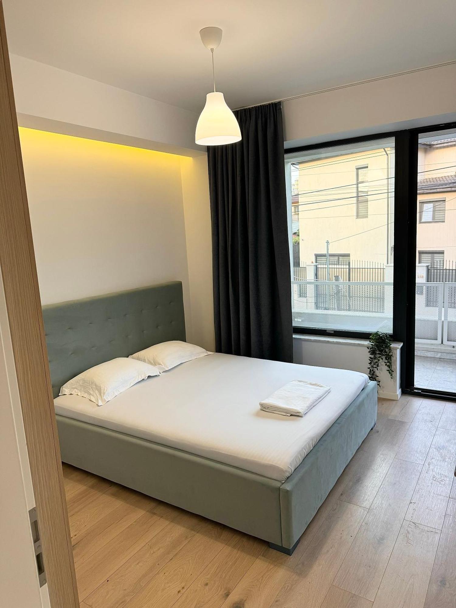 Warm Aparthotel