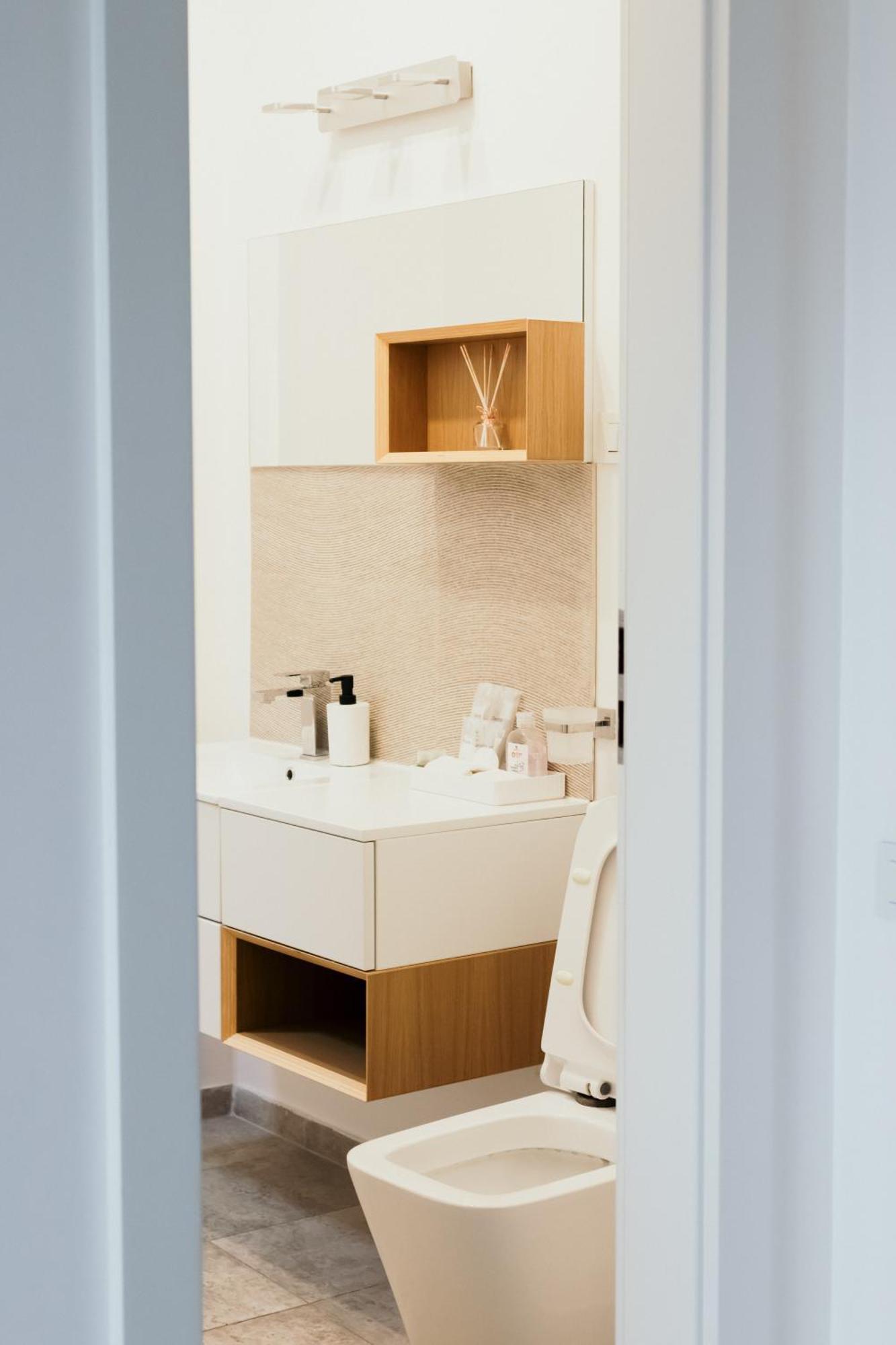 Apartment Exclusive In The Center Of *