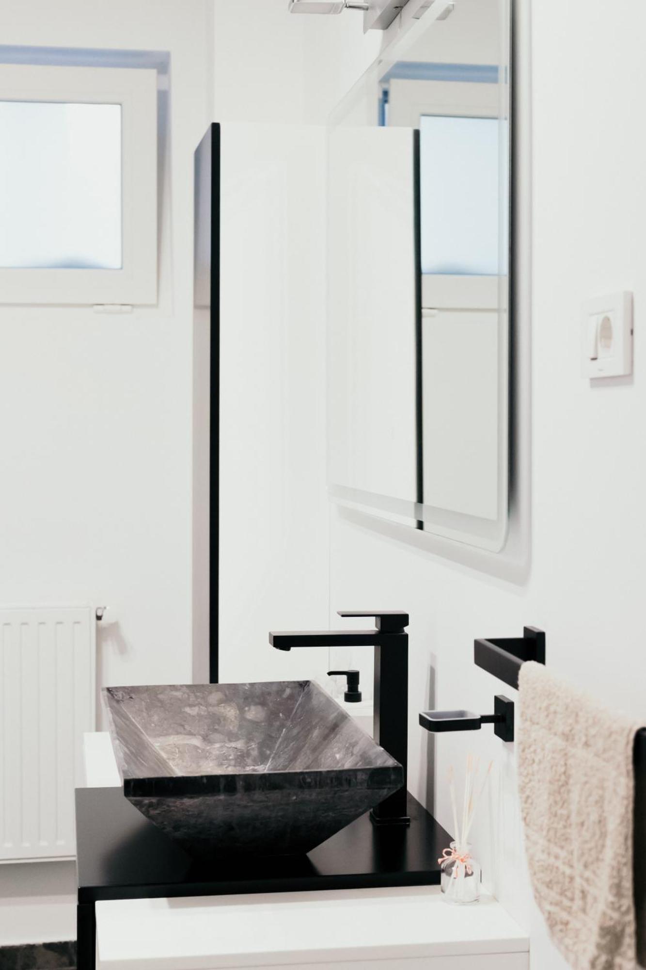 Apartment Exclusive In The Center Of