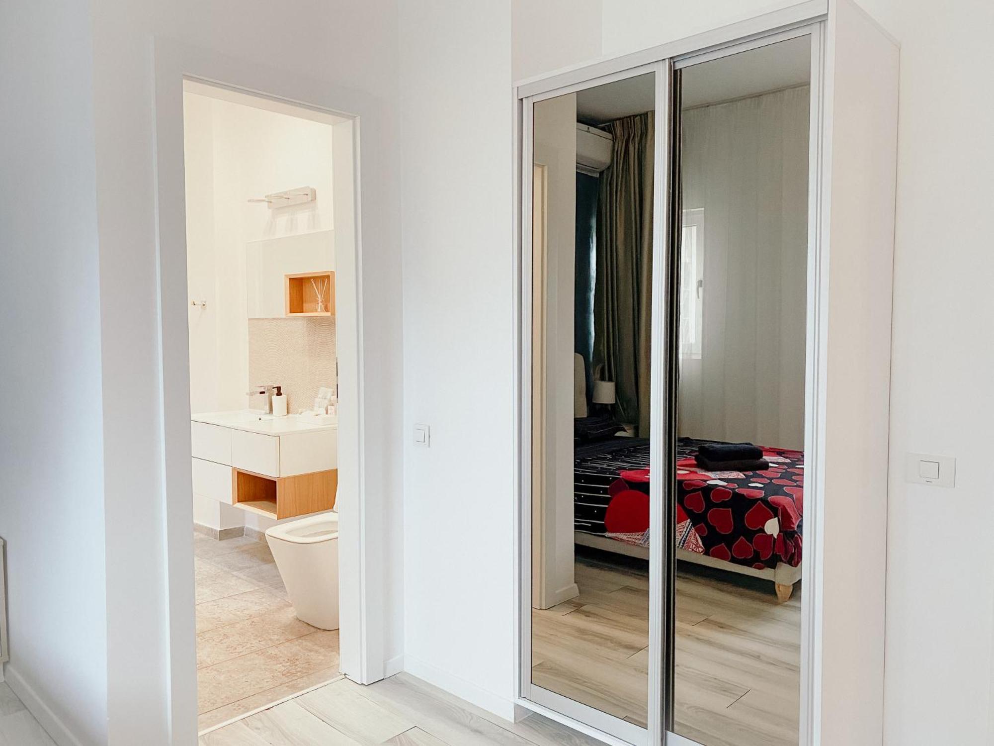 Apartment Exclusive In The Center Of *