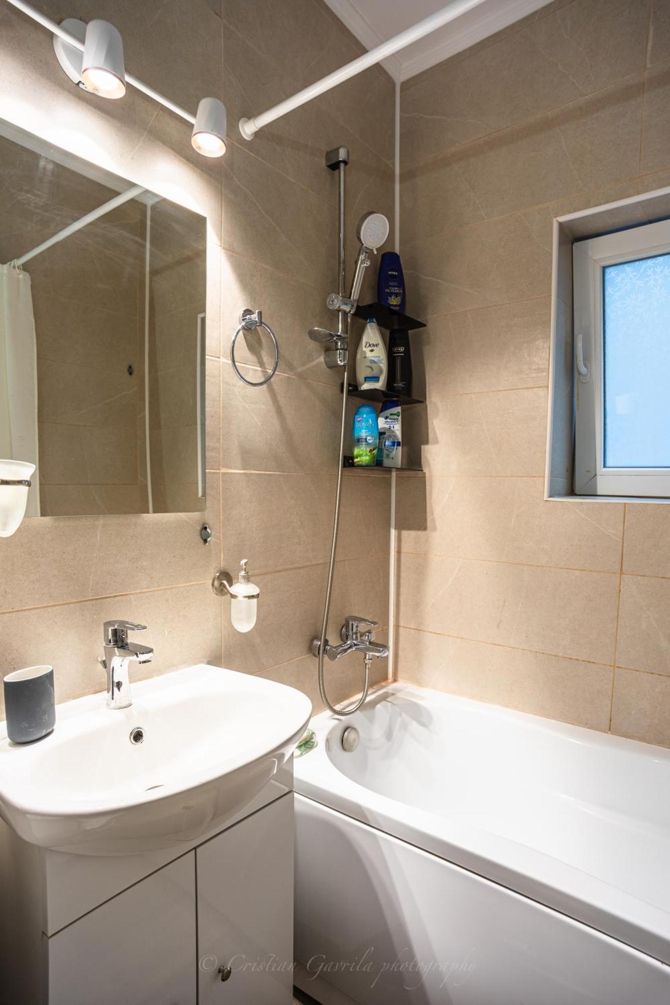 On Magheru Boulevard Apartment *
