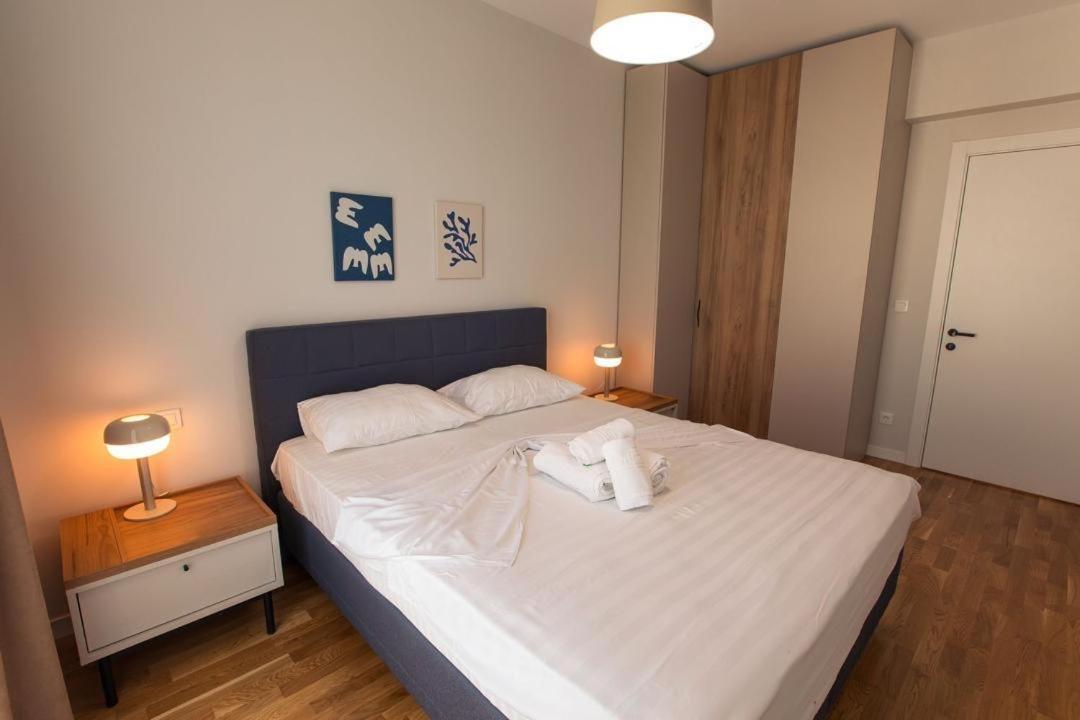 Escapism - Premium 1br With Parking