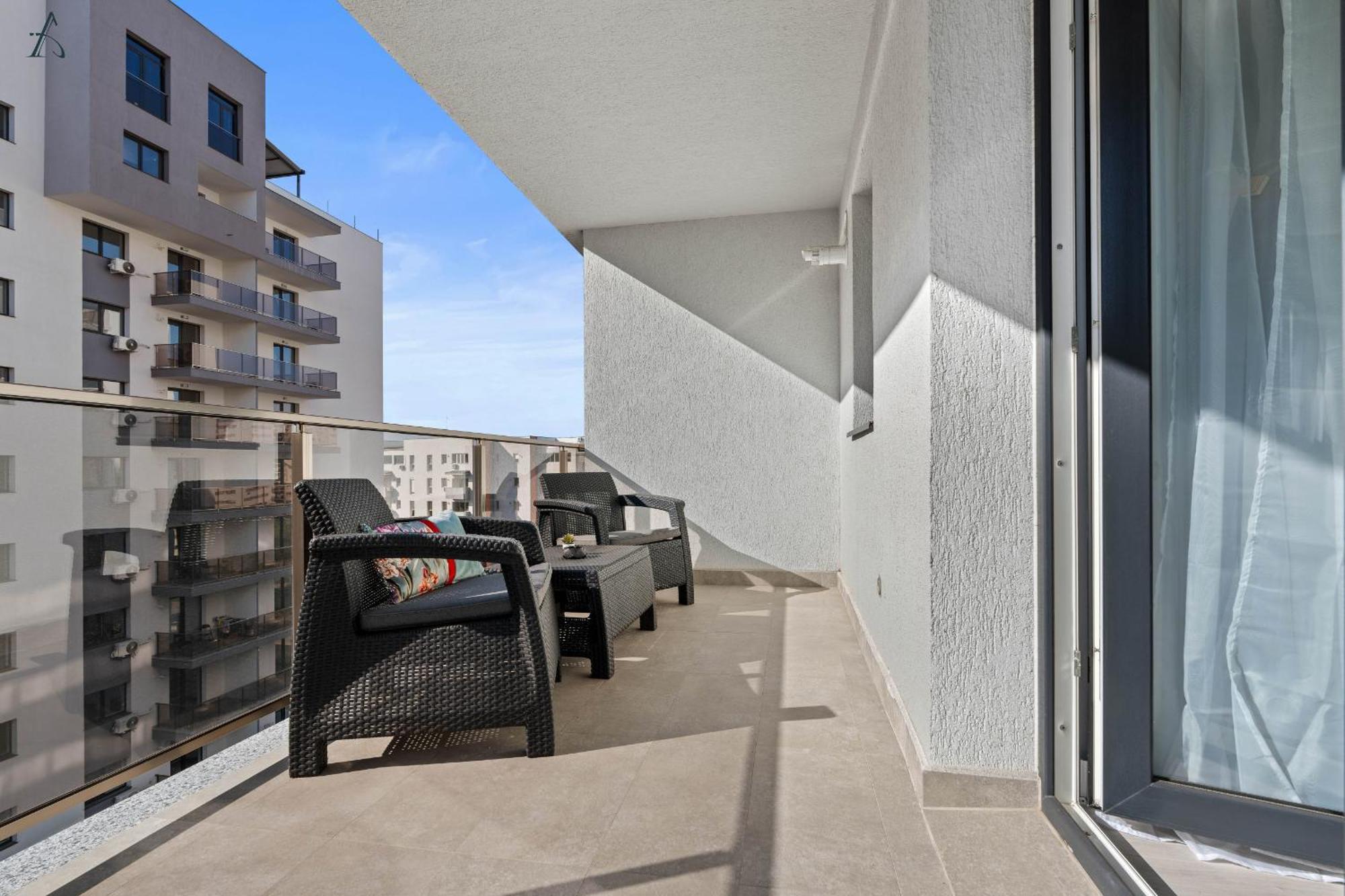 Kesem - The Velvet With Ground Level Indoor Parking Bucharest