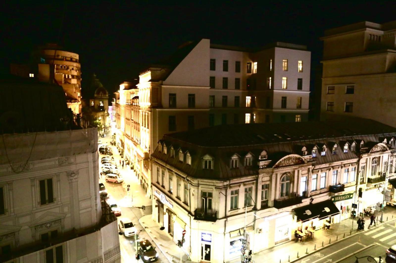 With 3 In The Center * Bucharest