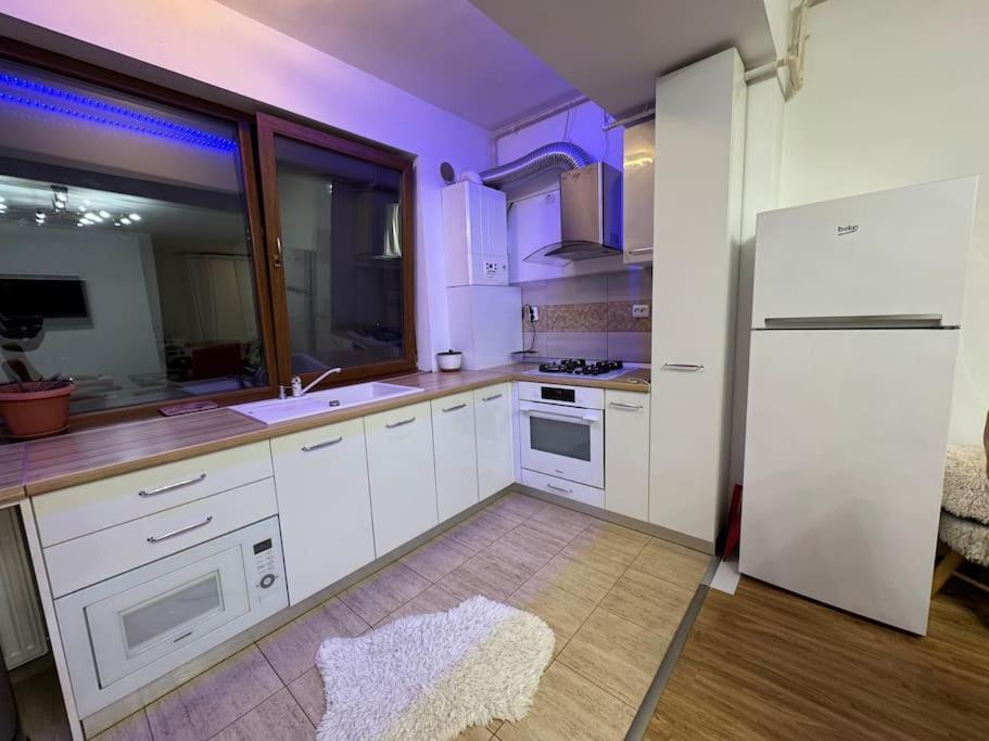 Solar 50, Private Parking, 2 Bedroom Apartment Bucharest