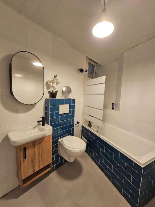 Heart Of Center 4br 2bath 10 Pers * Bucareste