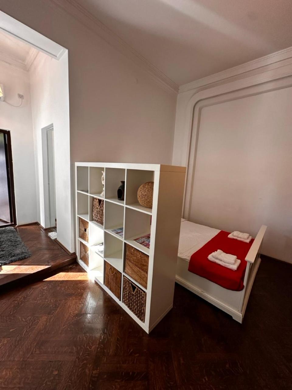 Apartment Cismigiu Bucharest