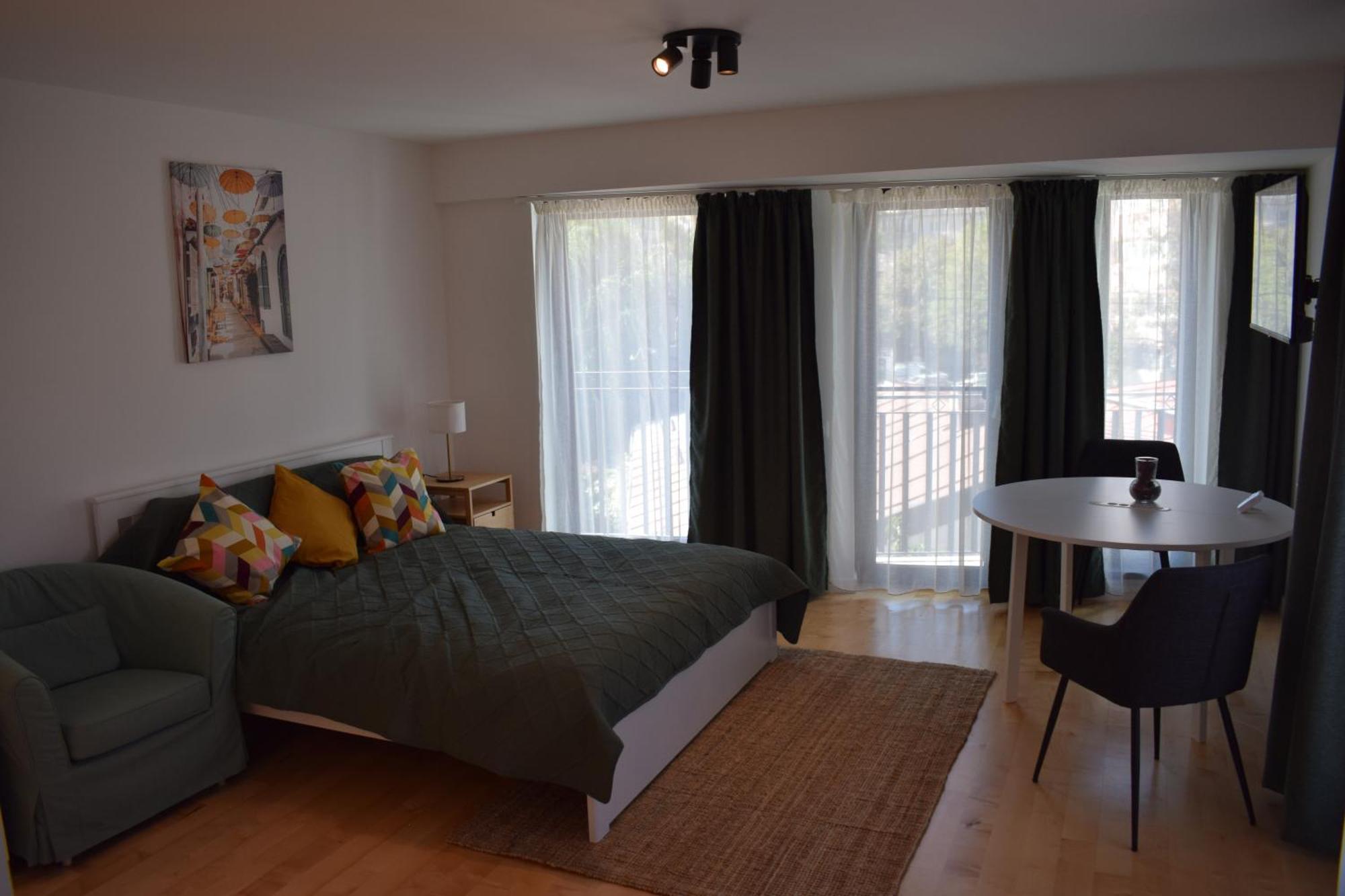 Nussbaumer Apartment *
