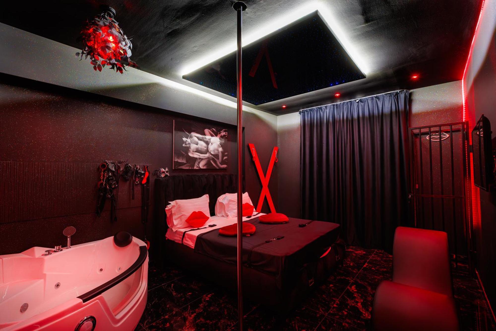 Hotel do amor Romeo Nights - - Adults Only 3*