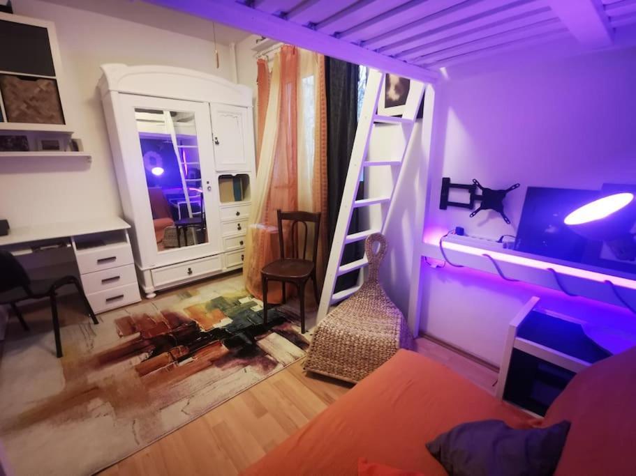 Apartment Chique One-room Designed For 4