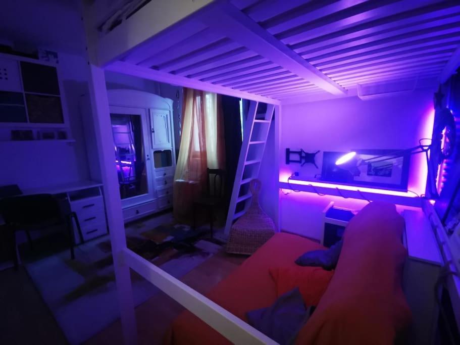 Chique One-room Designed For 4 Apartment