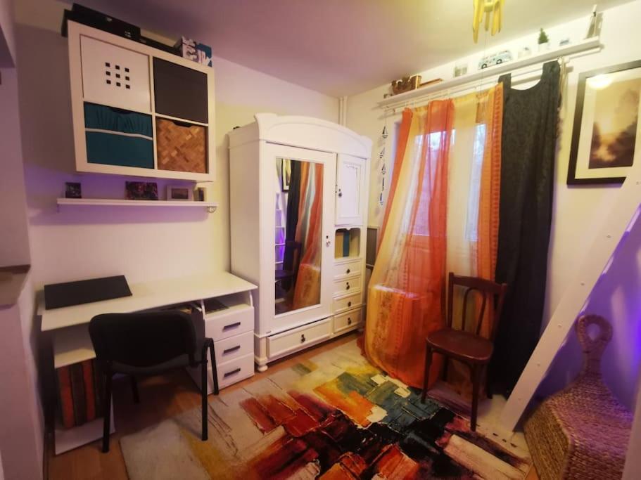 Chique One-room Designed For 4 Bucharest