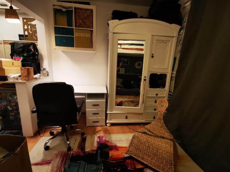 Chique One-room Designed For 4 Apartment *