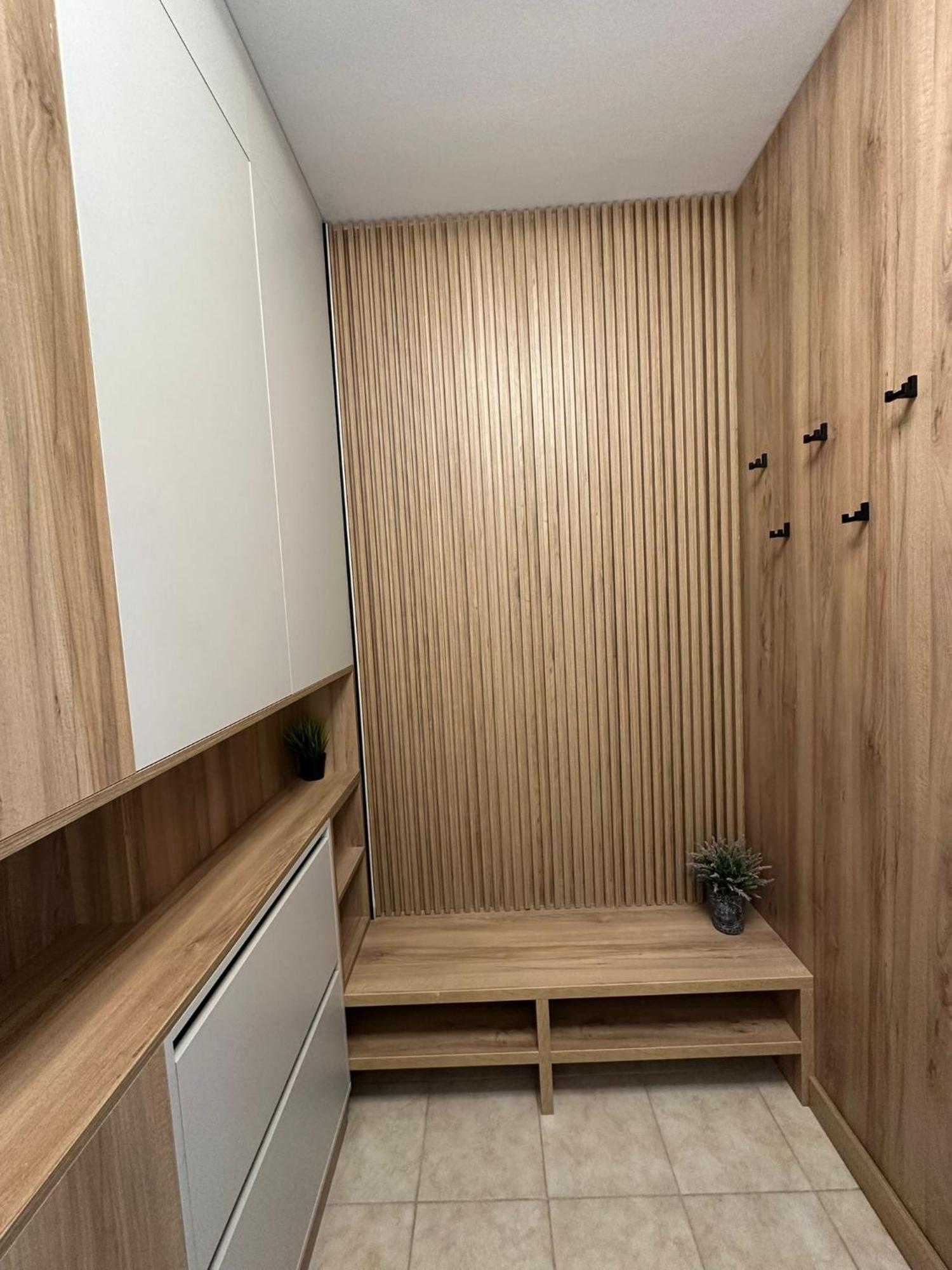 Apartamento Centru Unirii Luxury Vip Palmier: Two-room With Terrace