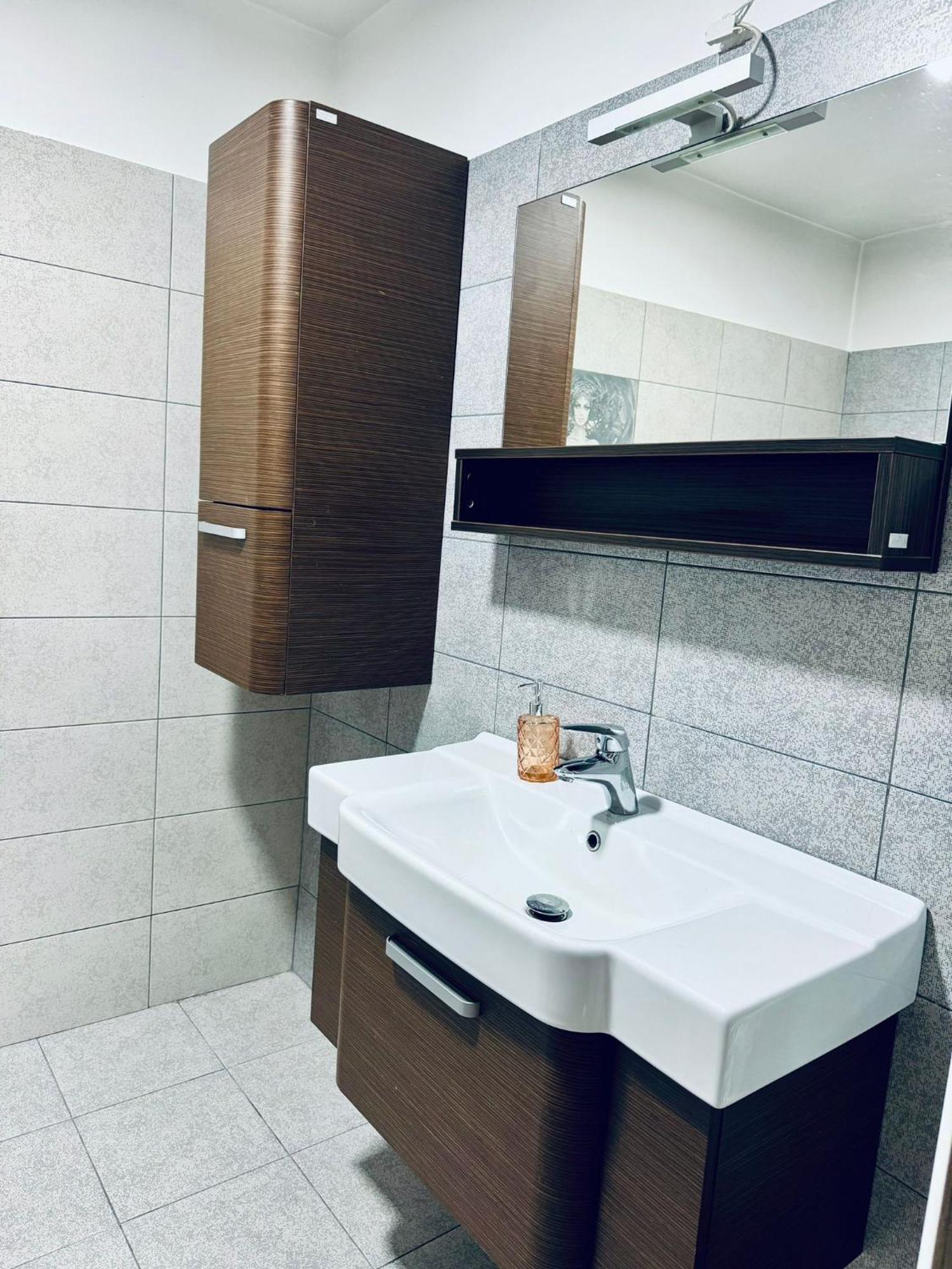 Apartment Serenity 69