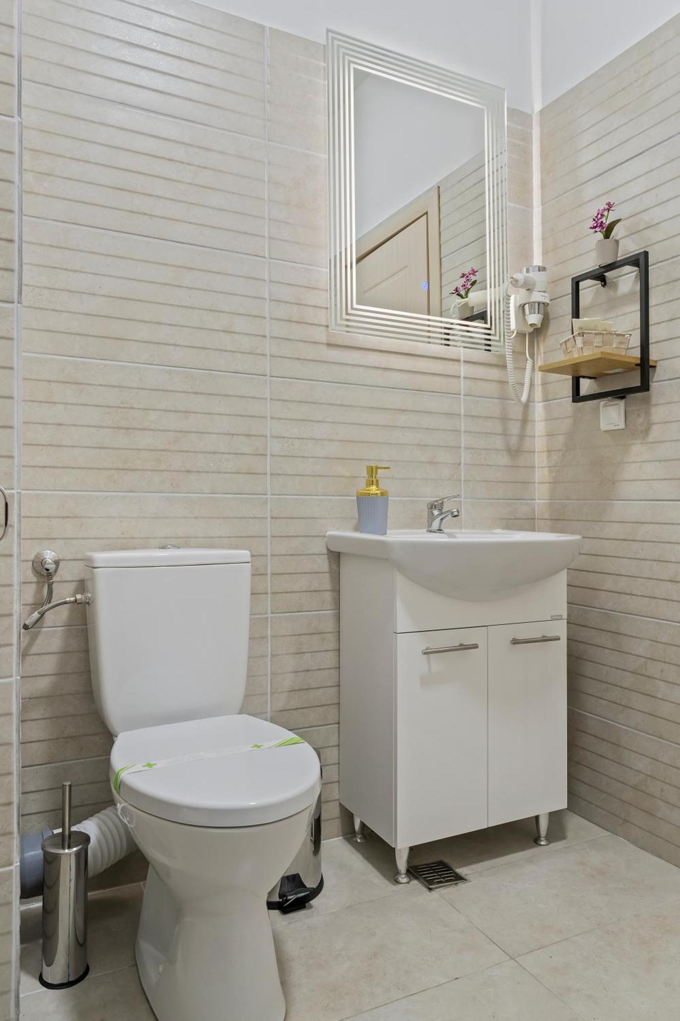 Comfort Victoria * Bucharest