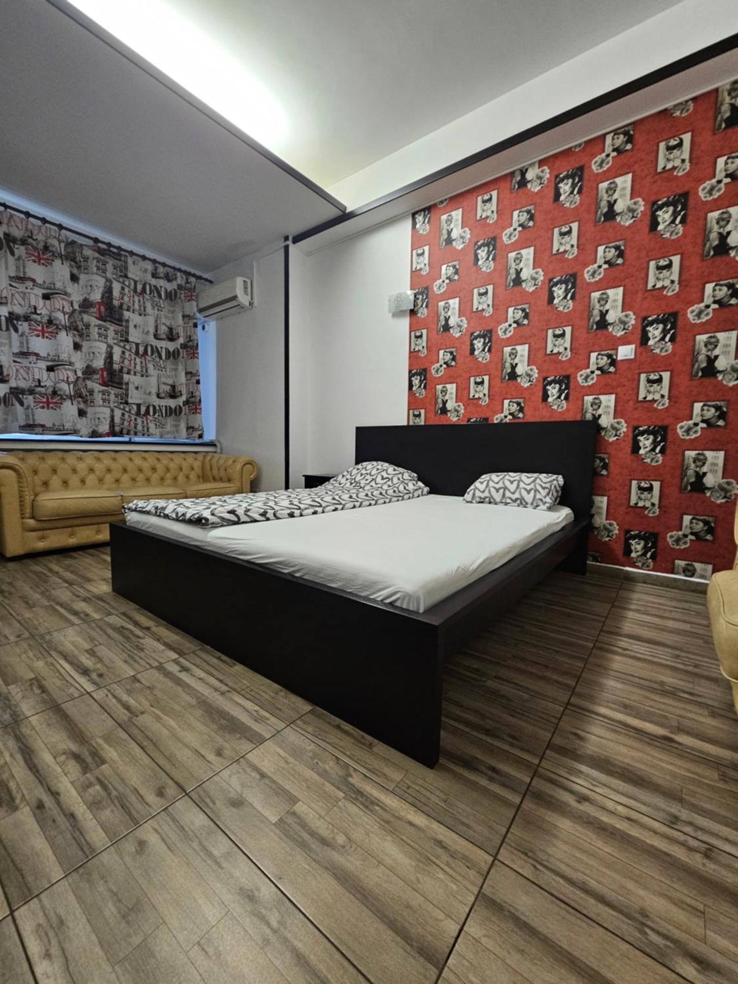 Apartment Class *