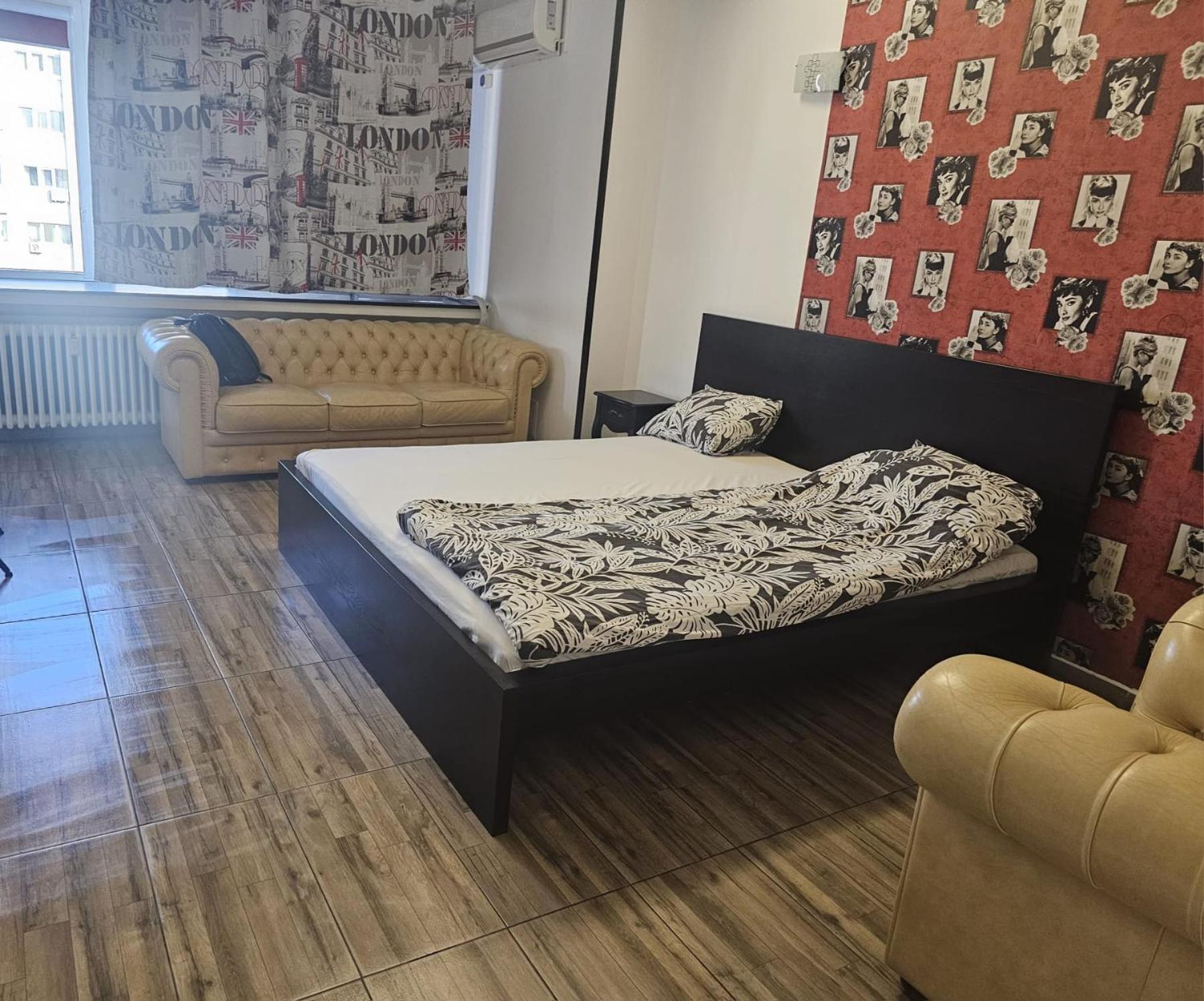 Class Apartment