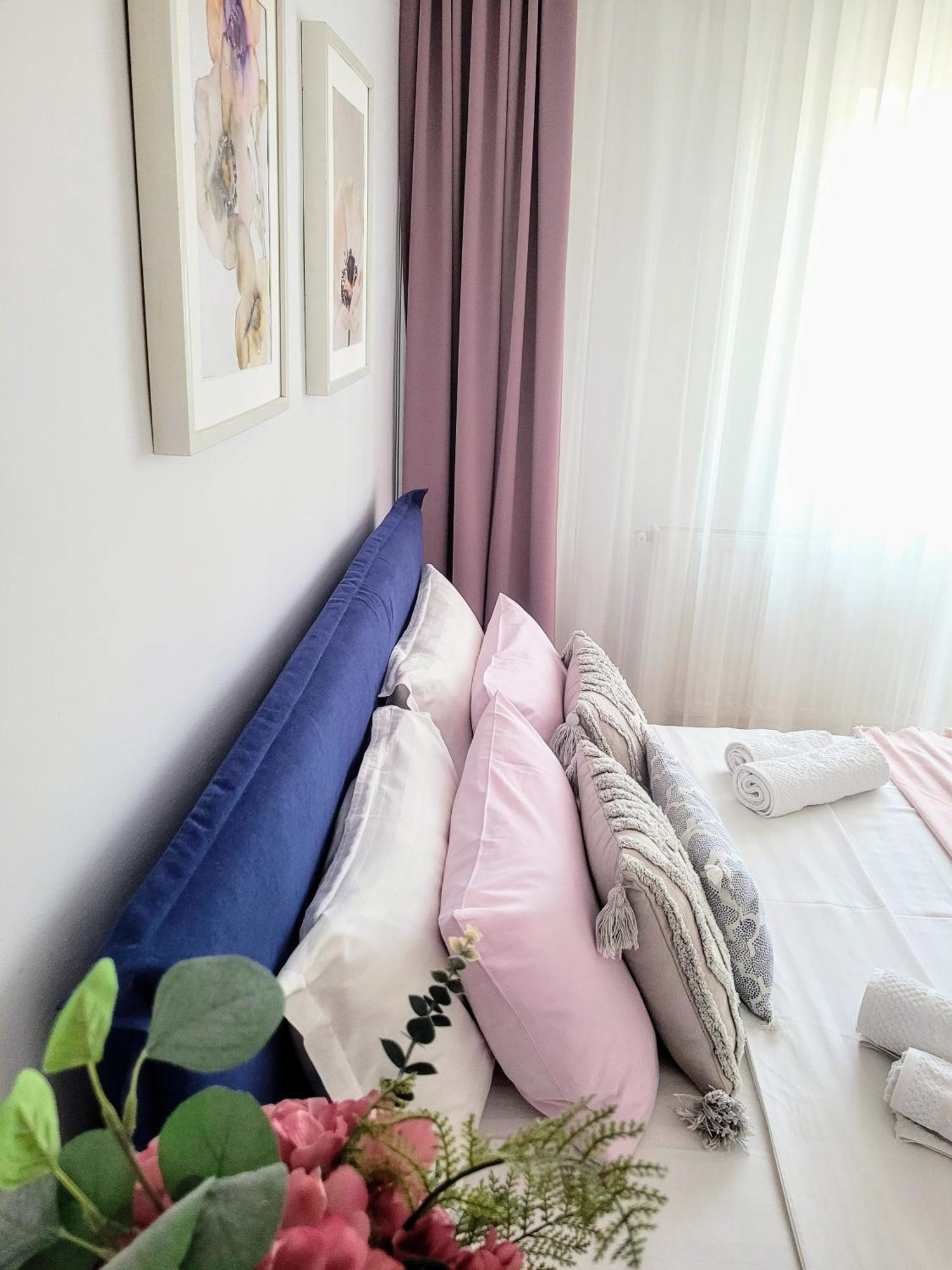 Apartment Cozy Retreat, Obor Market & Metro Bucharest