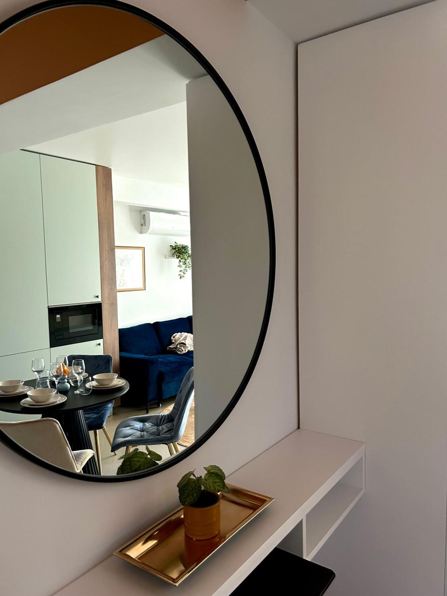 Exclusive With Private Parking & Balcony - 01 Apartment Bucharest