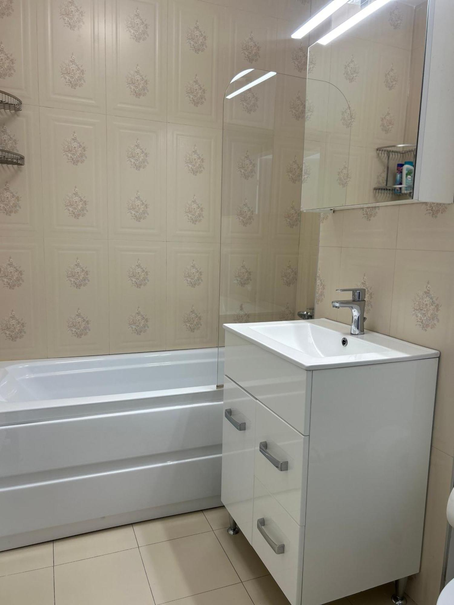 Elegant With Views - Prime Location - 02 Bucureşti