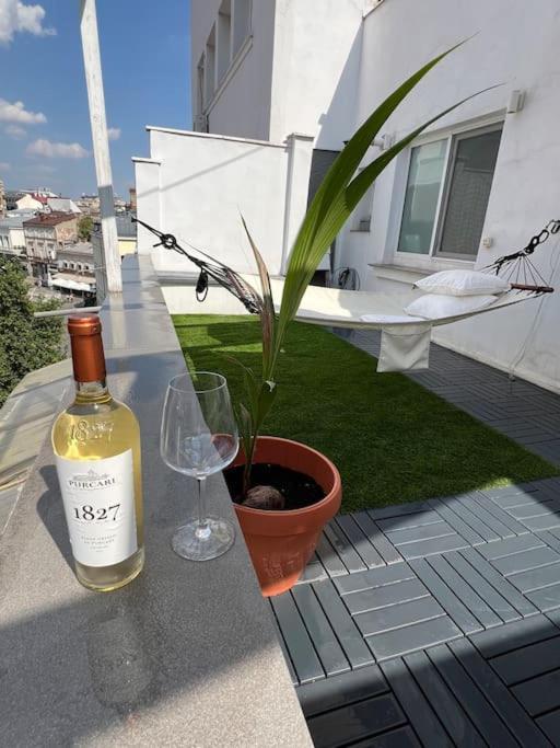 Unique & Special With Terrace In The Center Apartment *