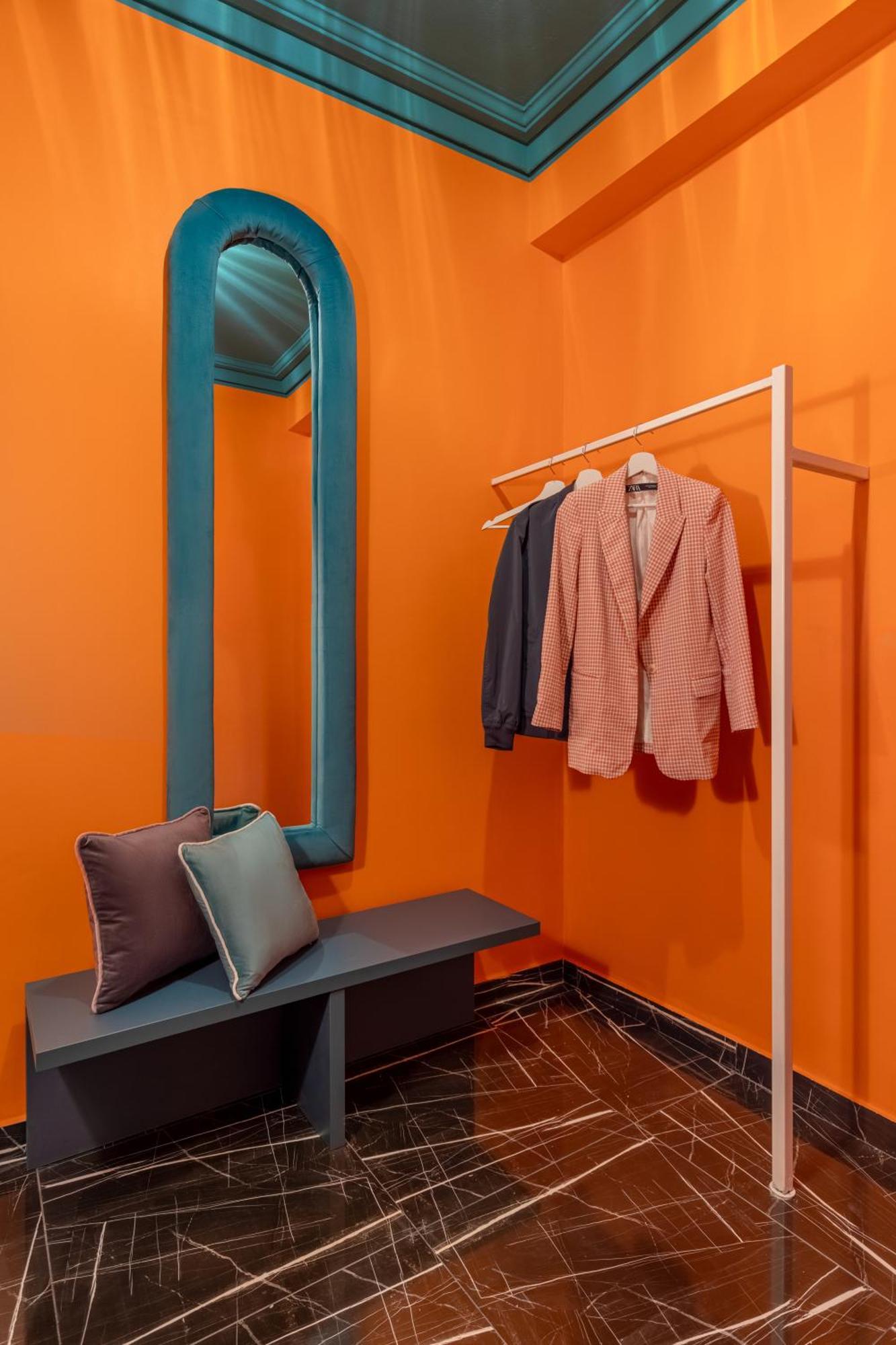Wes Anderson In Apartment Bucharest