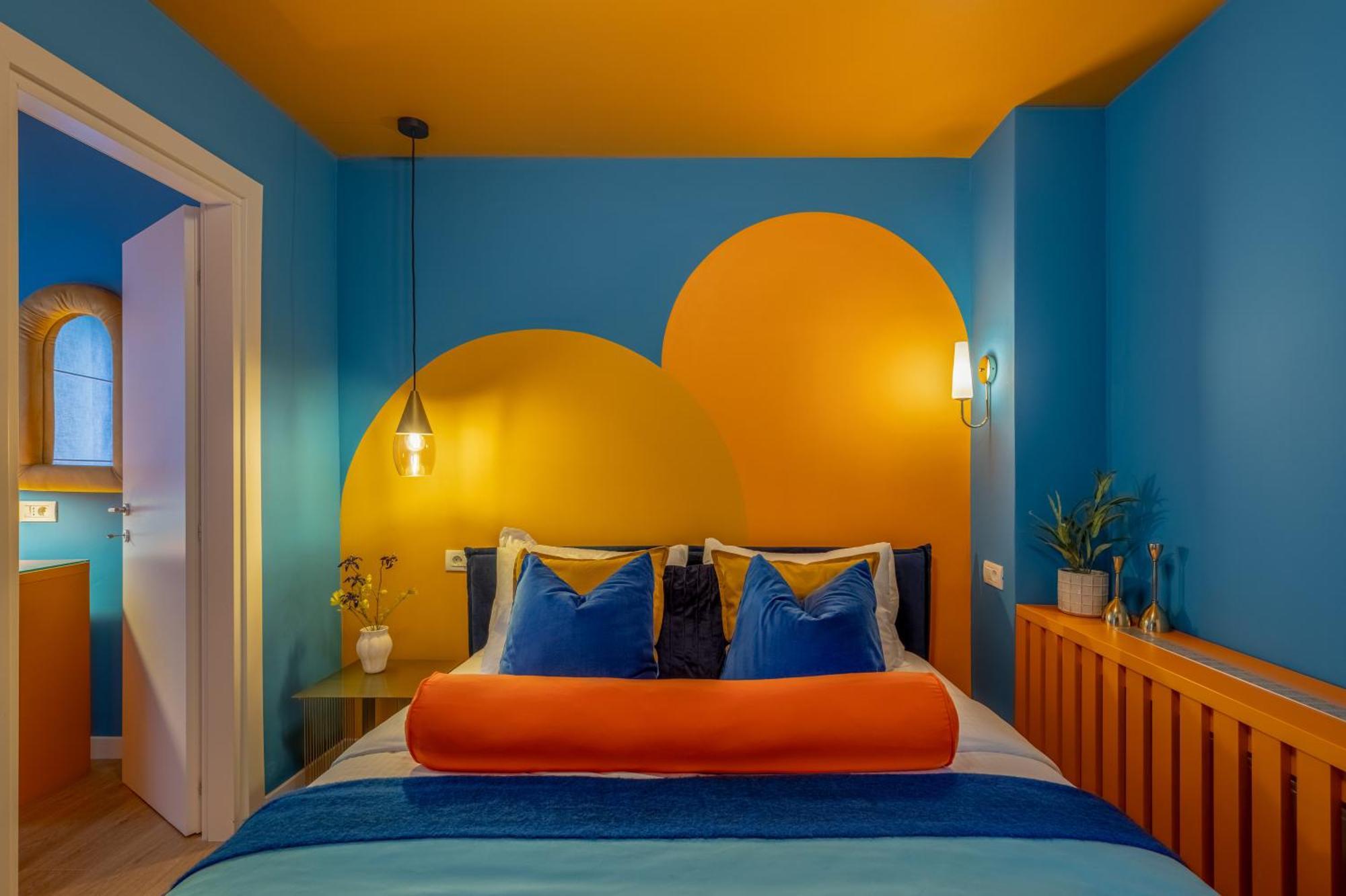 Wes Anderson In Apartment *