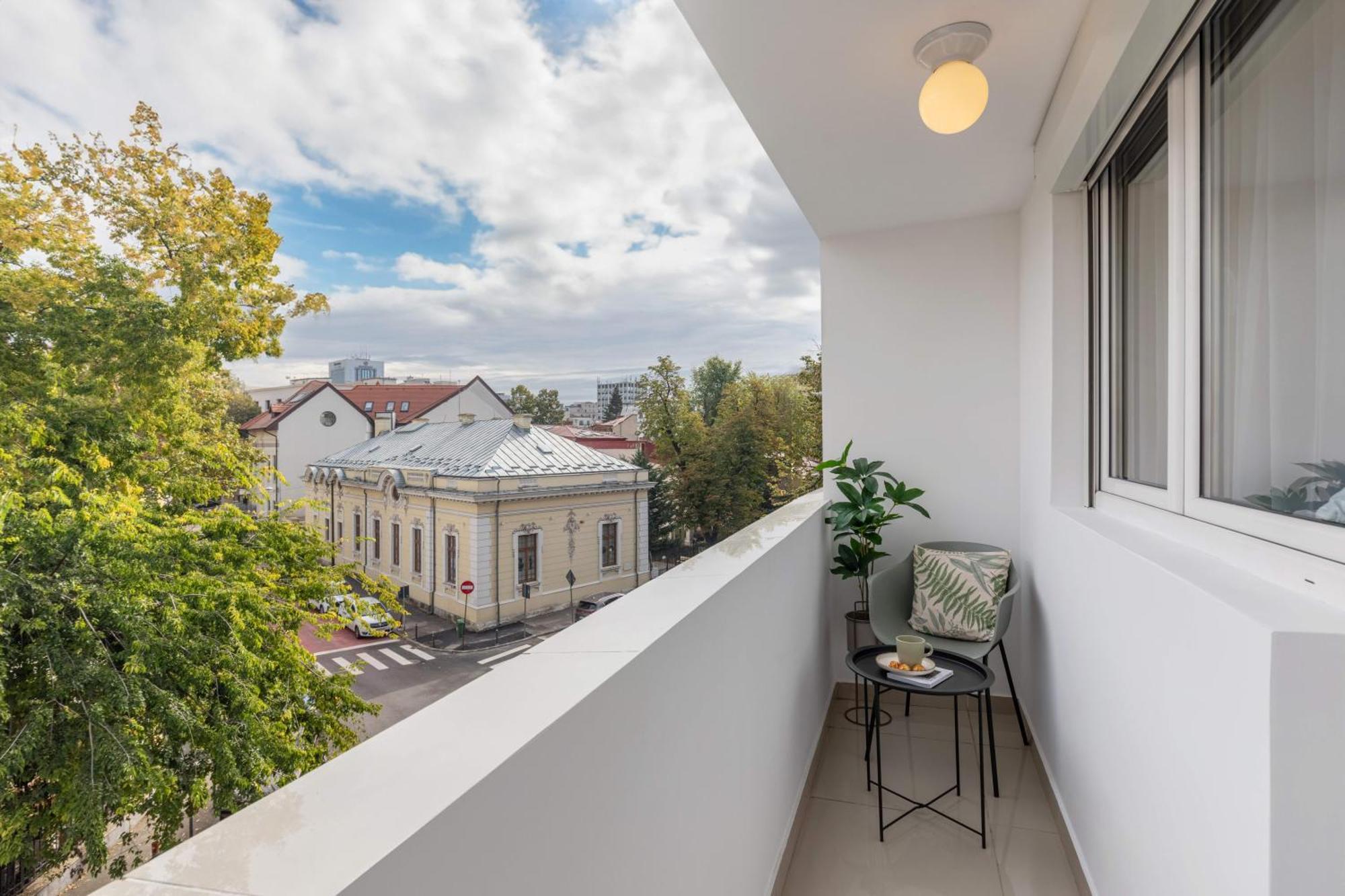 Modern On Historic Calea Victoriei Apartament