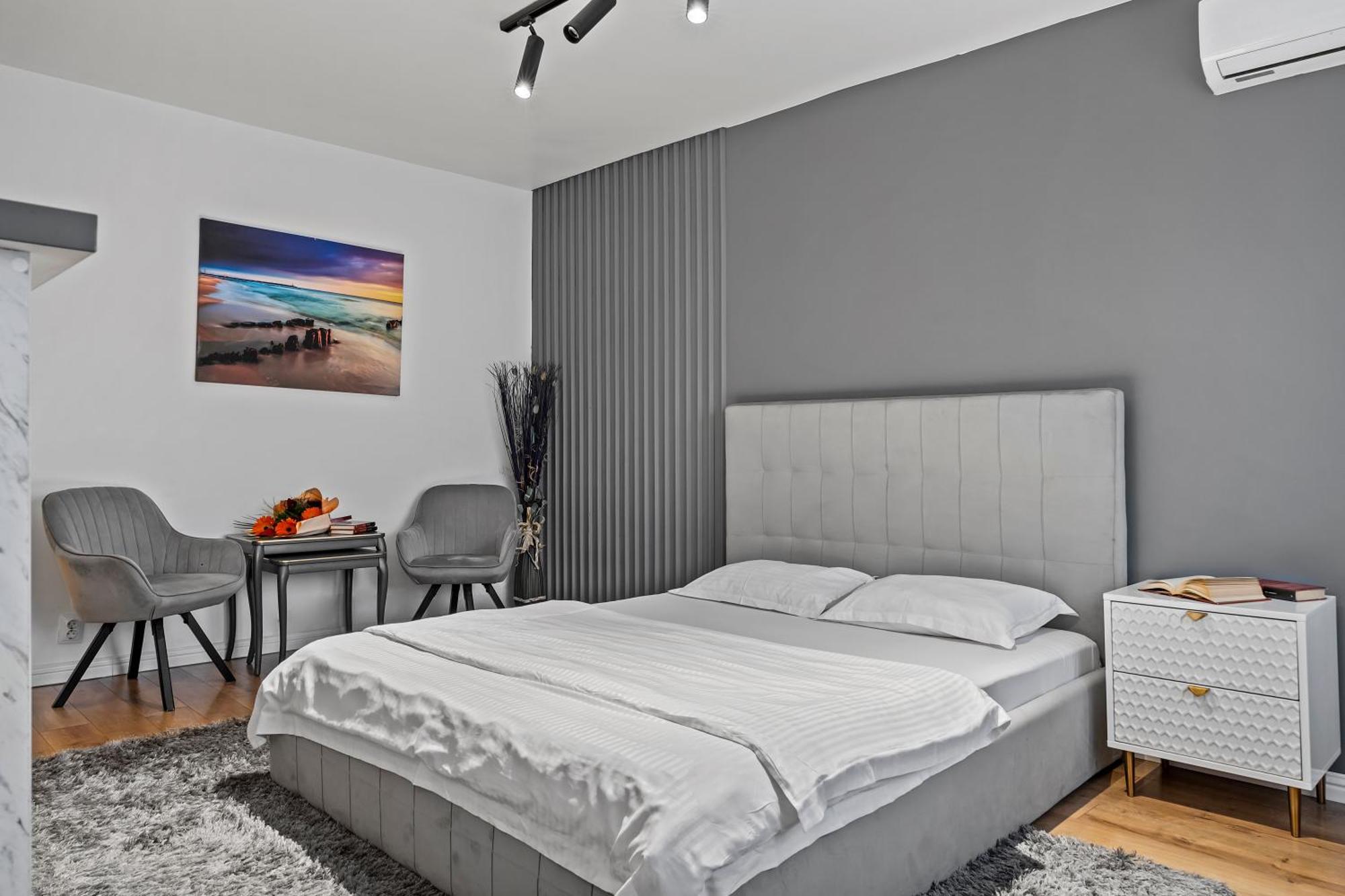 Apartment Garsoniera Regim Hotelier Lux Hanul Drumetului