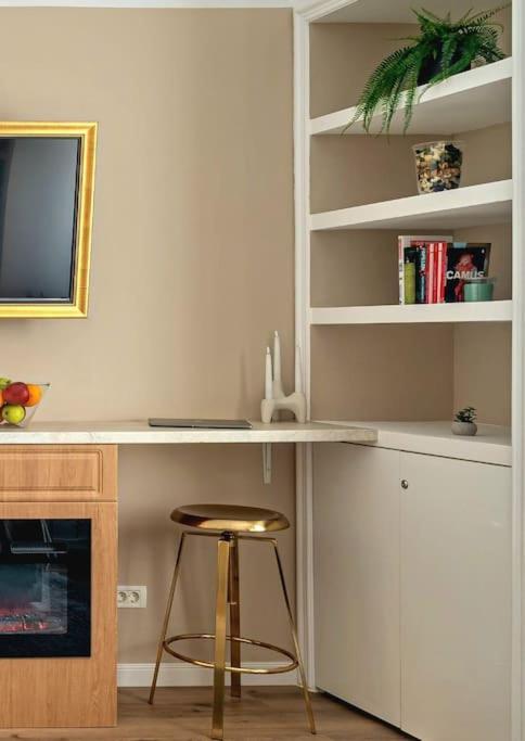 Heritage No 4 Stylish With Iconic Views In The Heart Of The Apartamento Bucareste