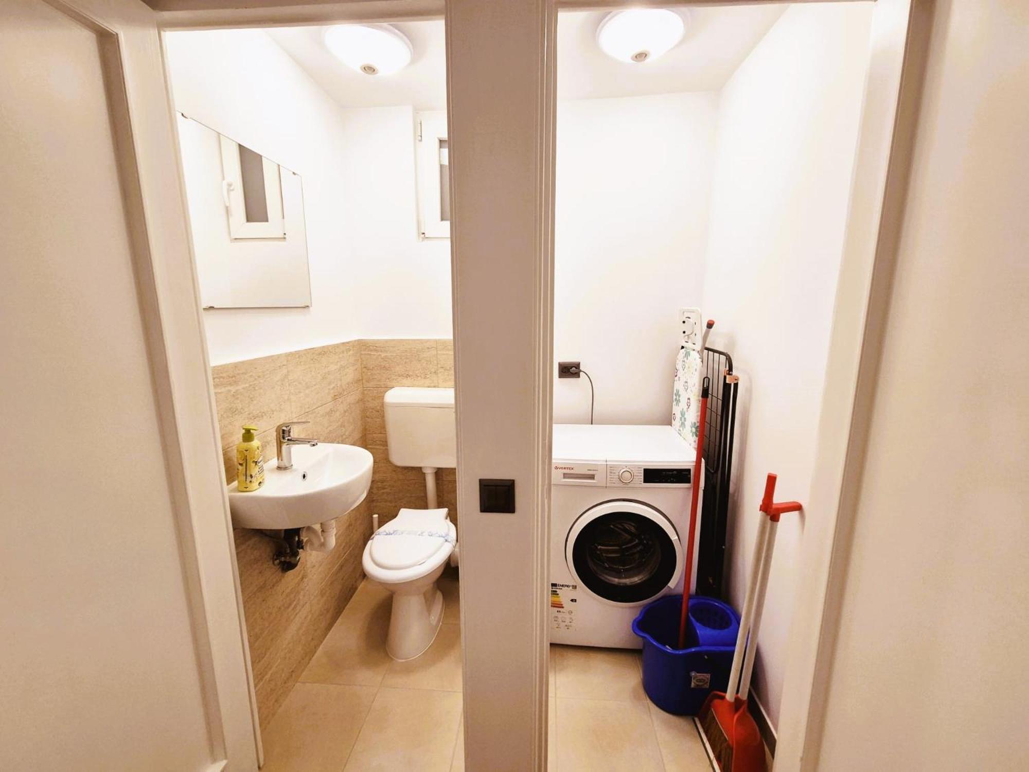 Old Town Oasis - Ap 4 Apartment Bucharest
