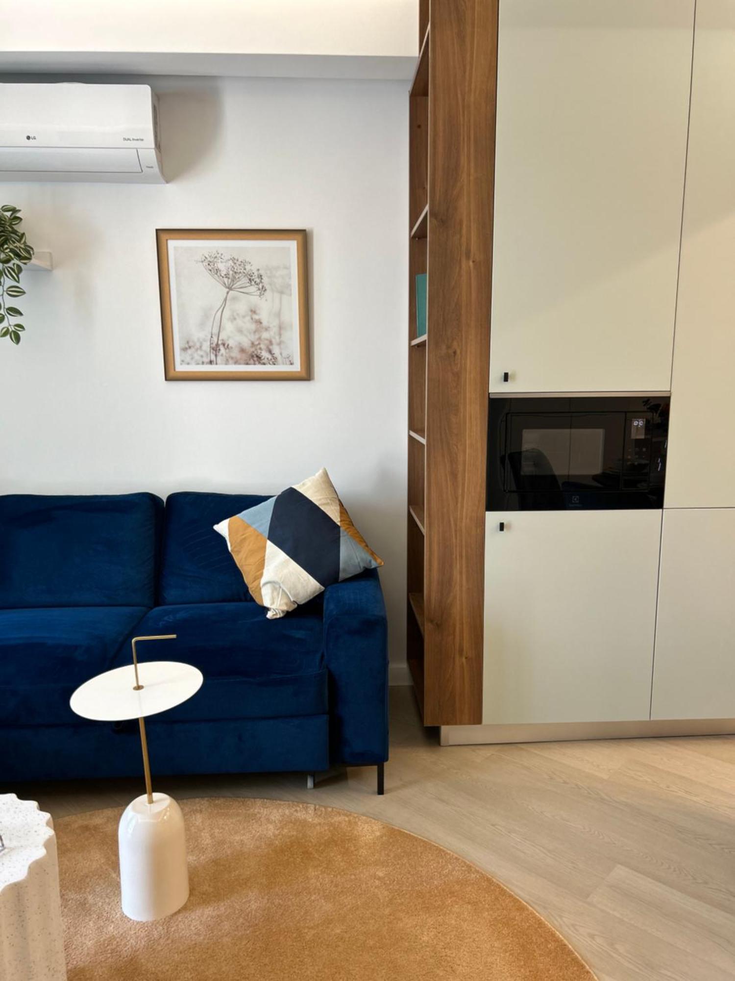 Exclusive With Private Parking & Balcony - 01 Apartment *