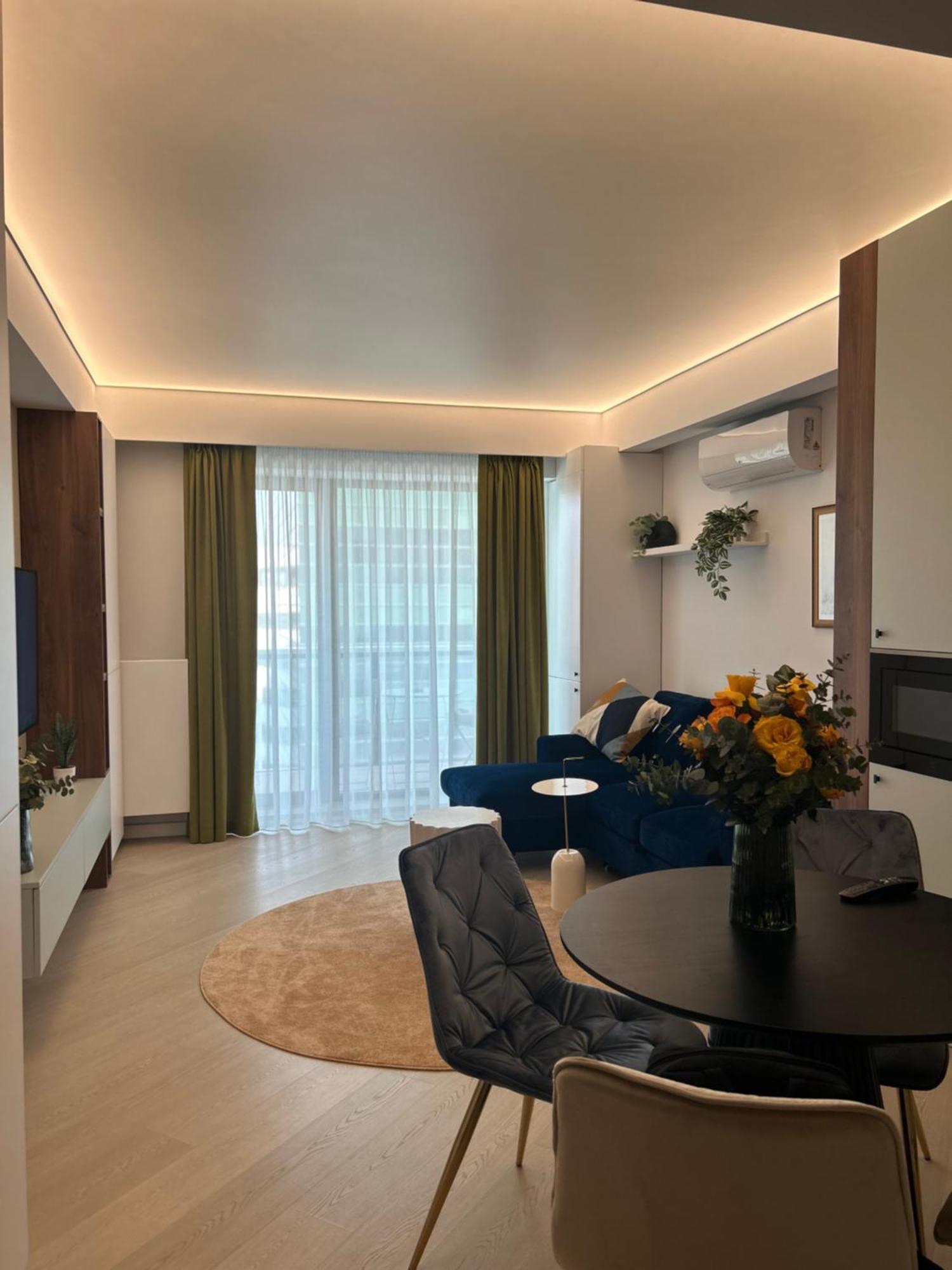 Apartment Exclusive With Private Parking & Balcony - 01 Bucharest