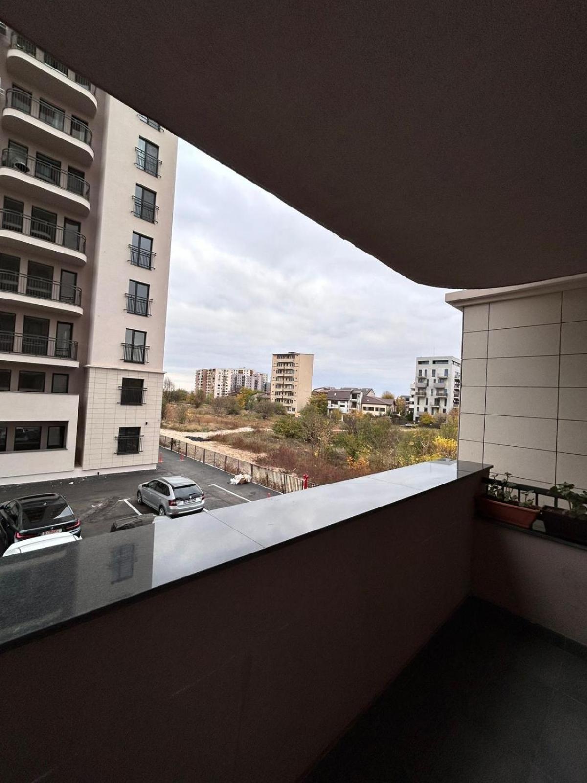 Summit Bucureşti